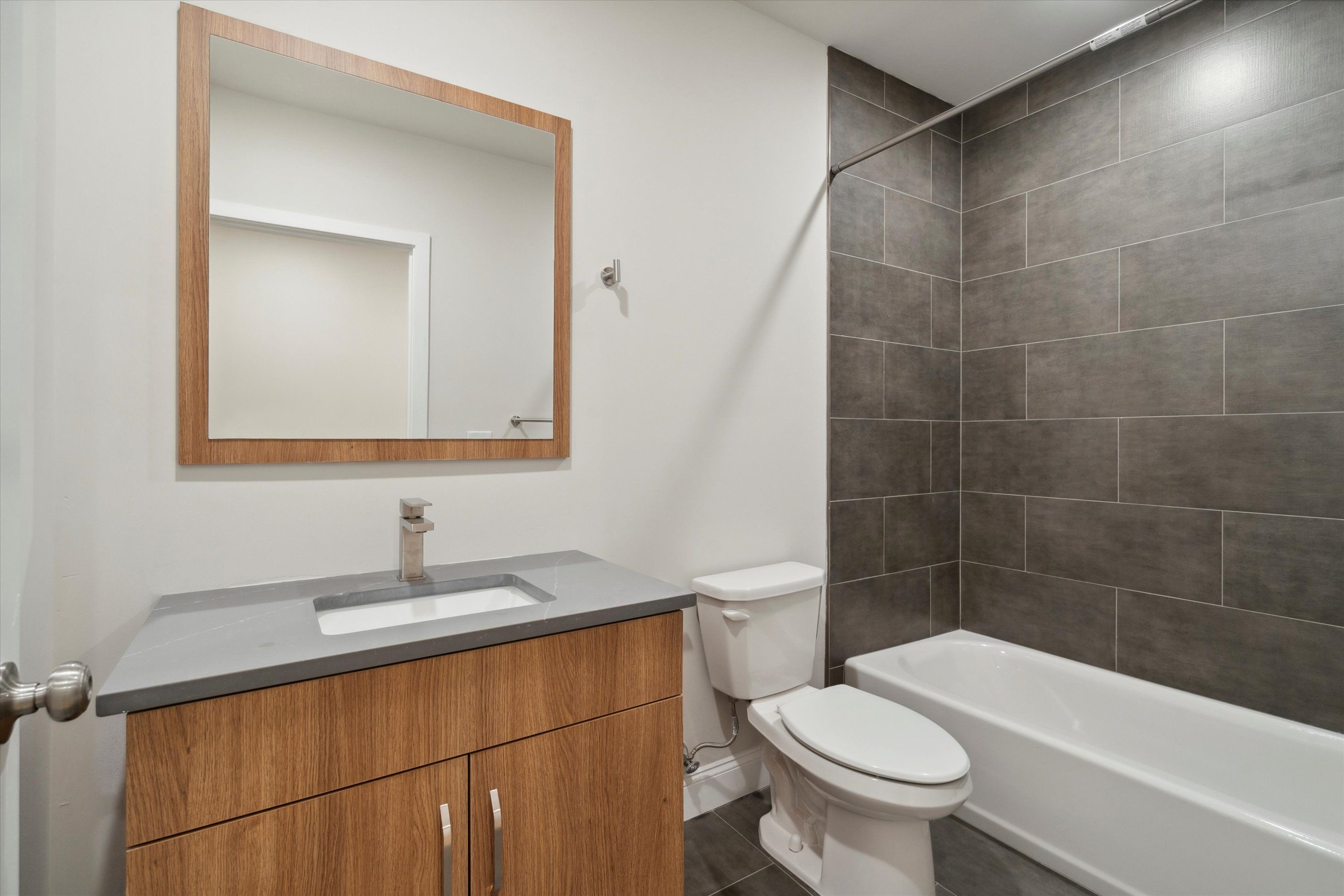 2157 E LEHIGH AVE Unit 613