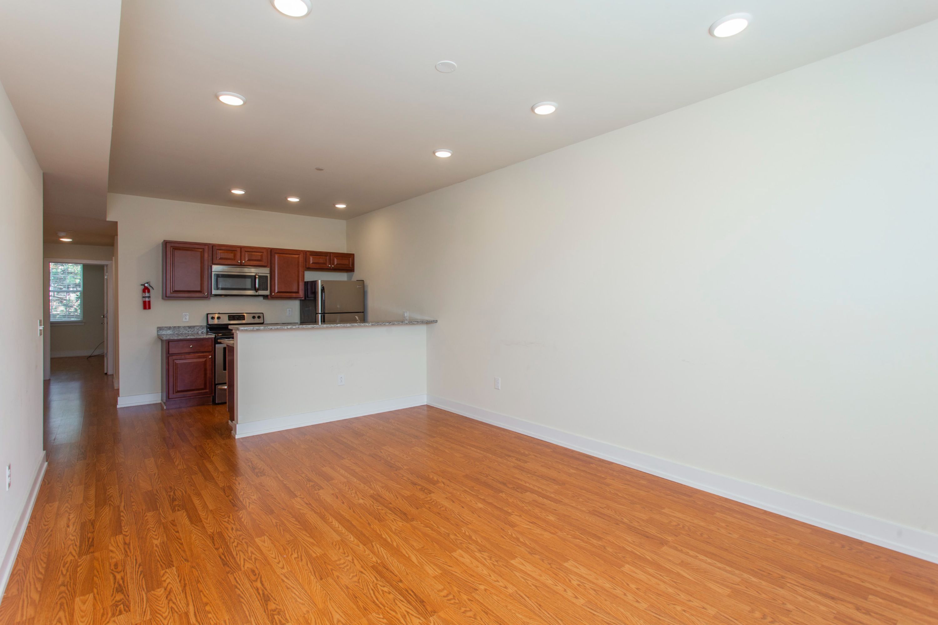 1405 N SYDENHAM ST Unit B2