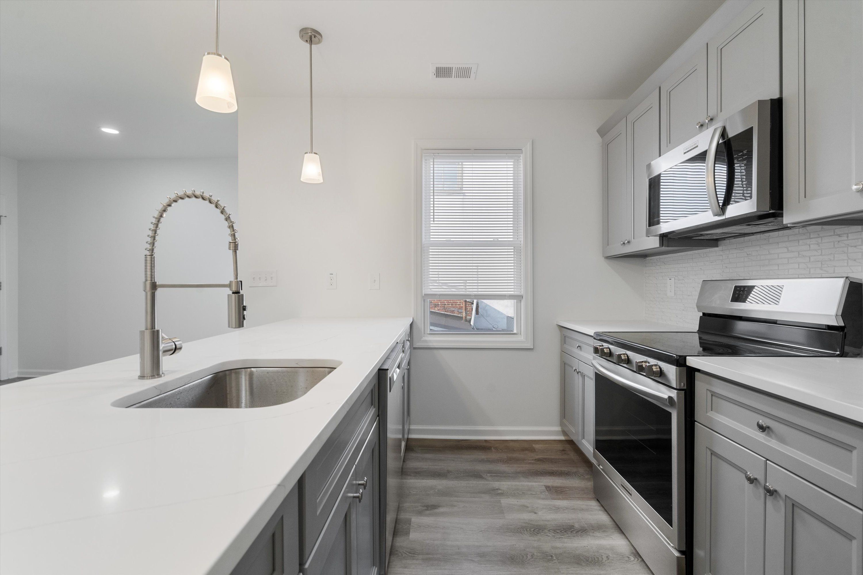 146 NASSAU ST Unit 3