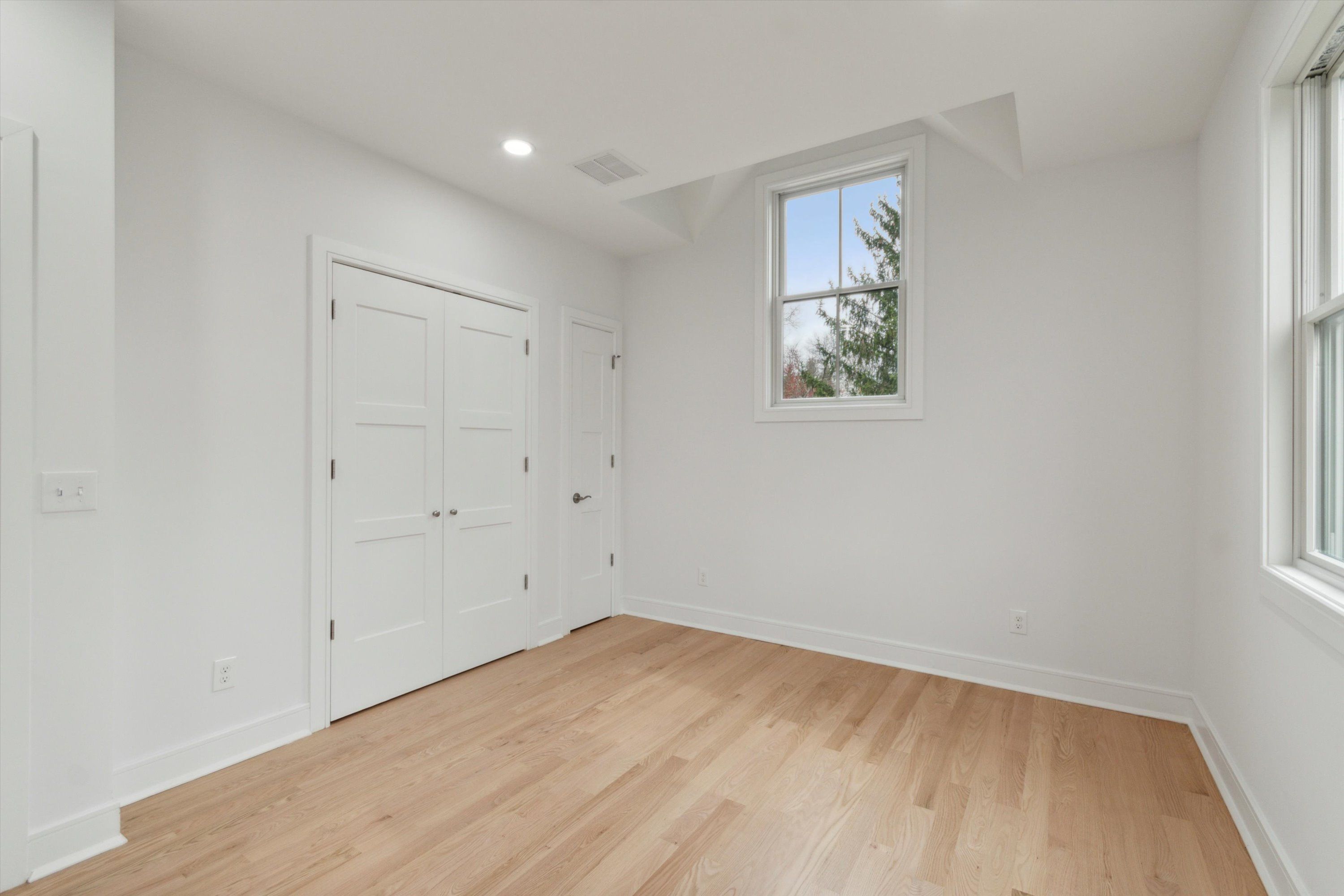 35 Sycamore Pl