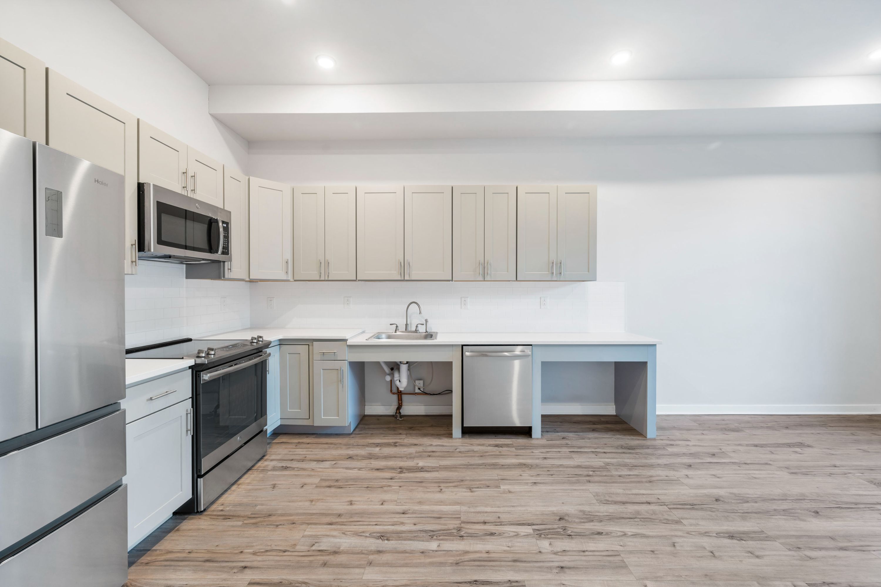 1143 N 3rd St Unit 203