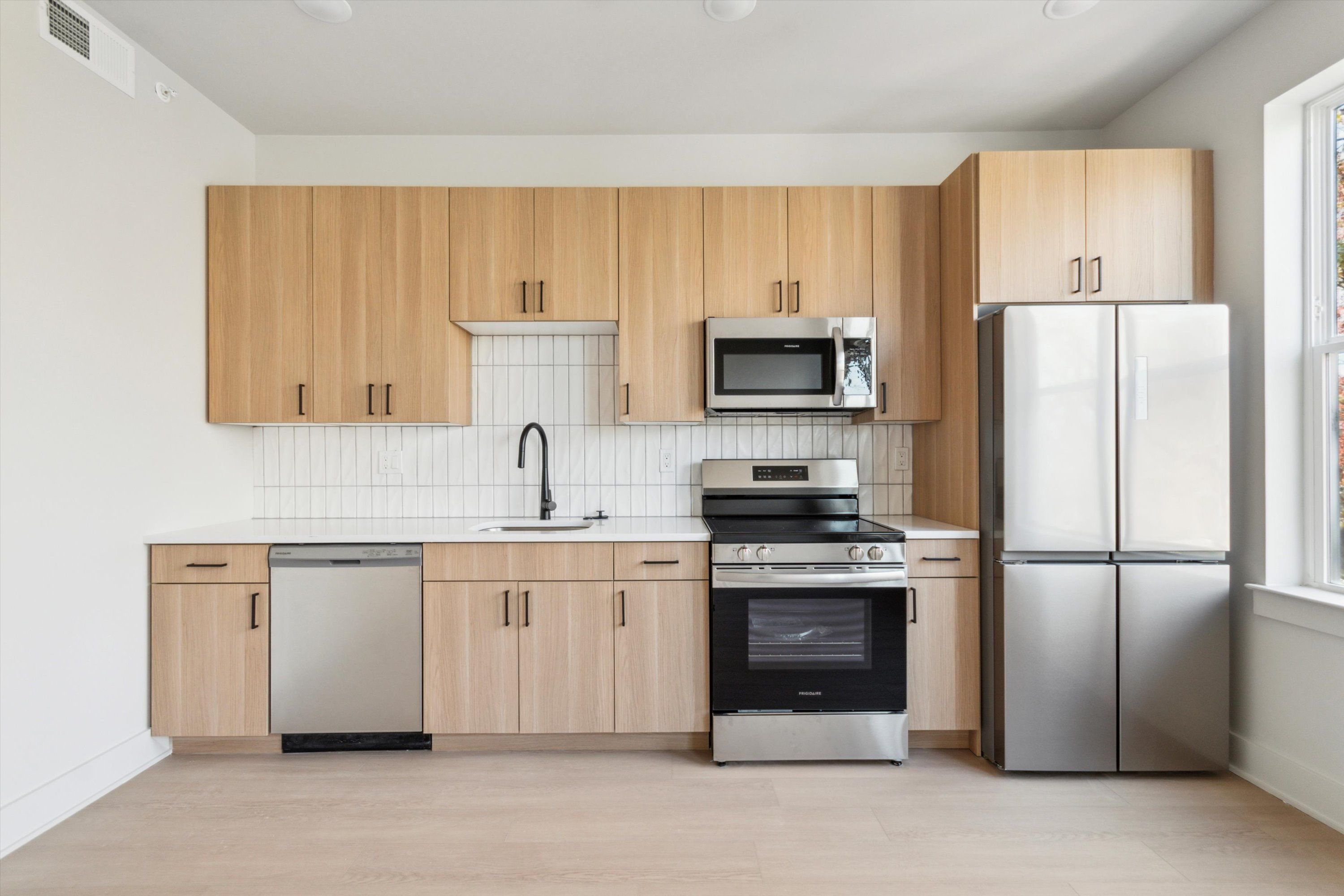 5521 Wayne Ave Unit 509