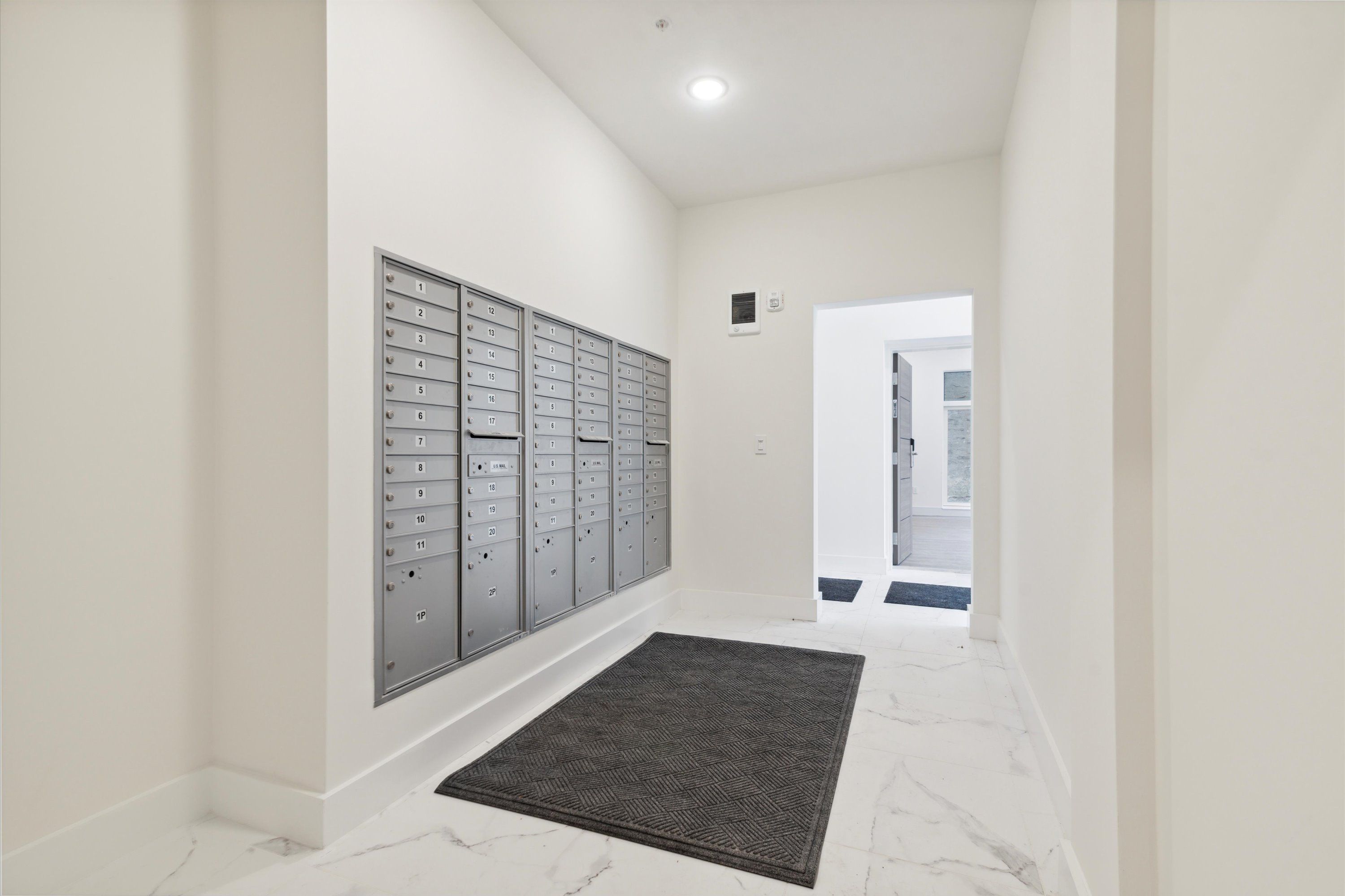 1221 E Fletcher St Unit 107