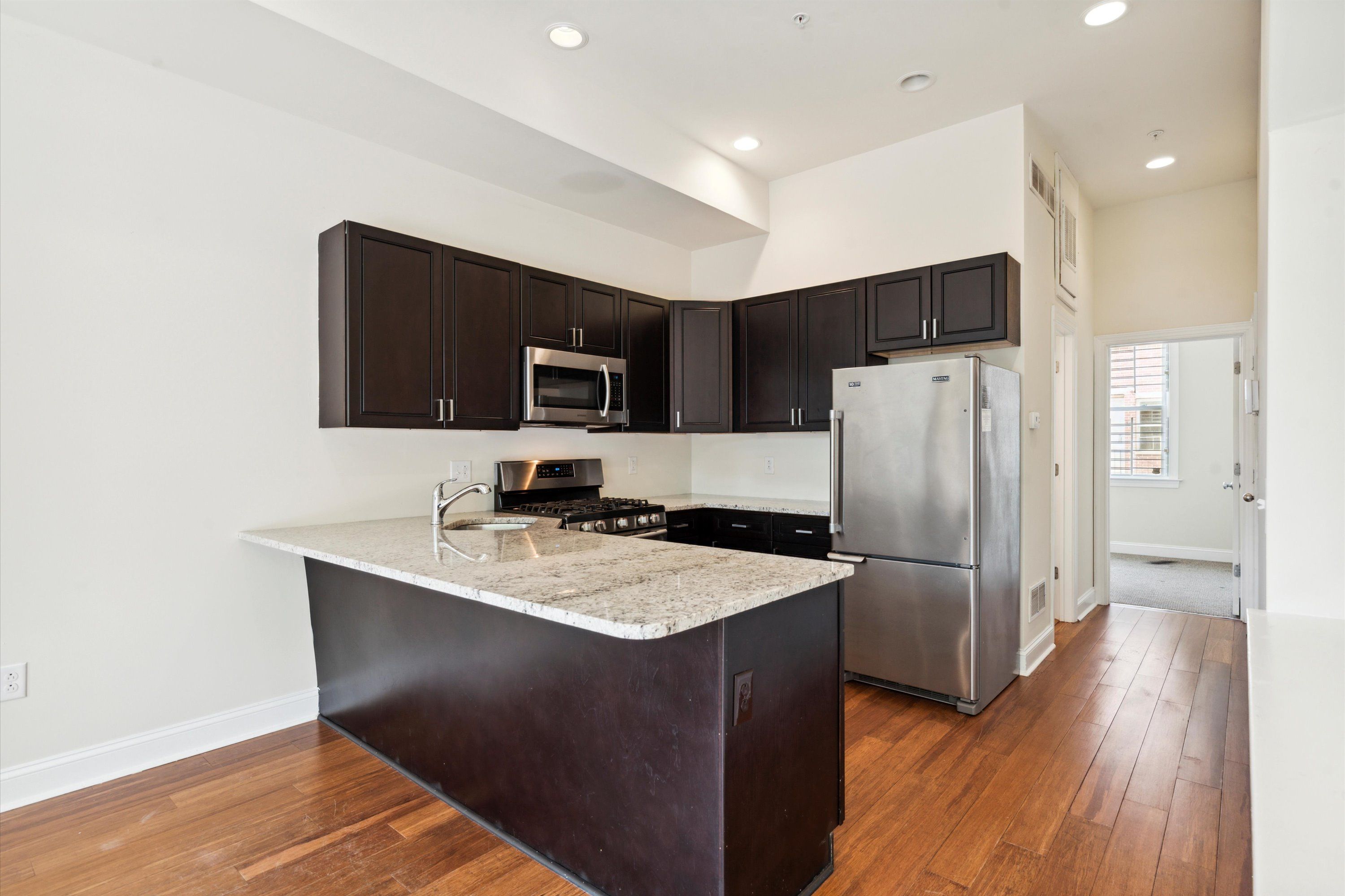 1714 FONTAIN ST Unit A