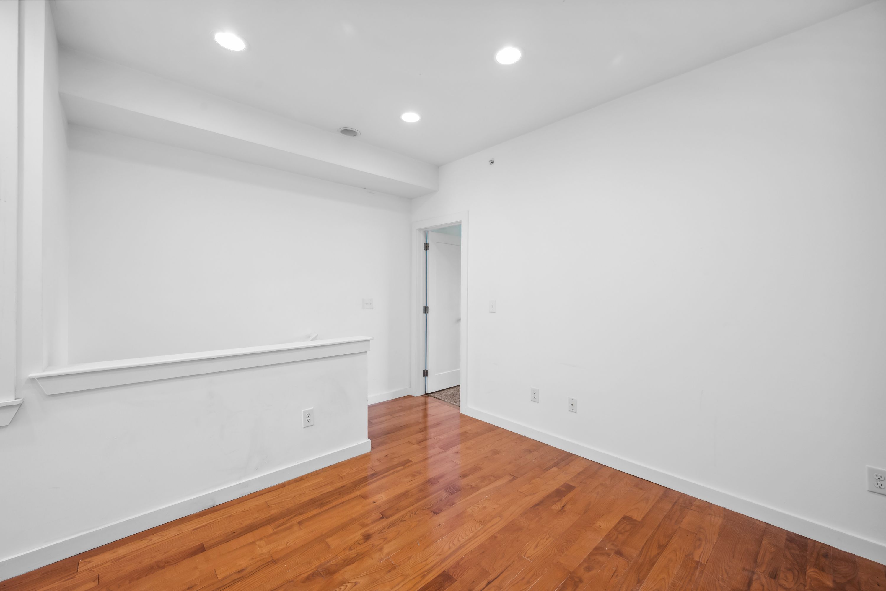 1632 N SYDENHAM ST Unit 2