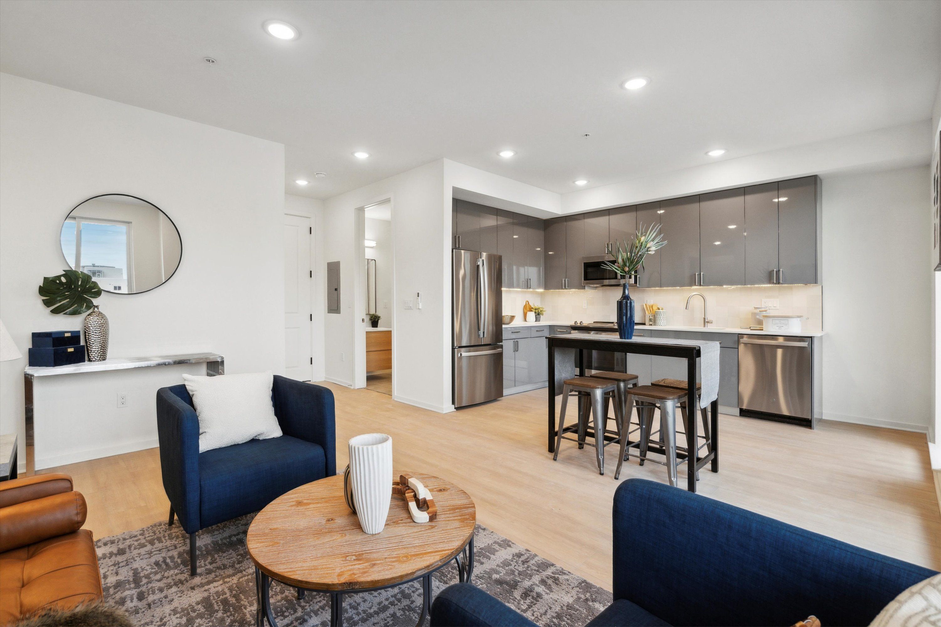 225 N 12TH ST Unit 504