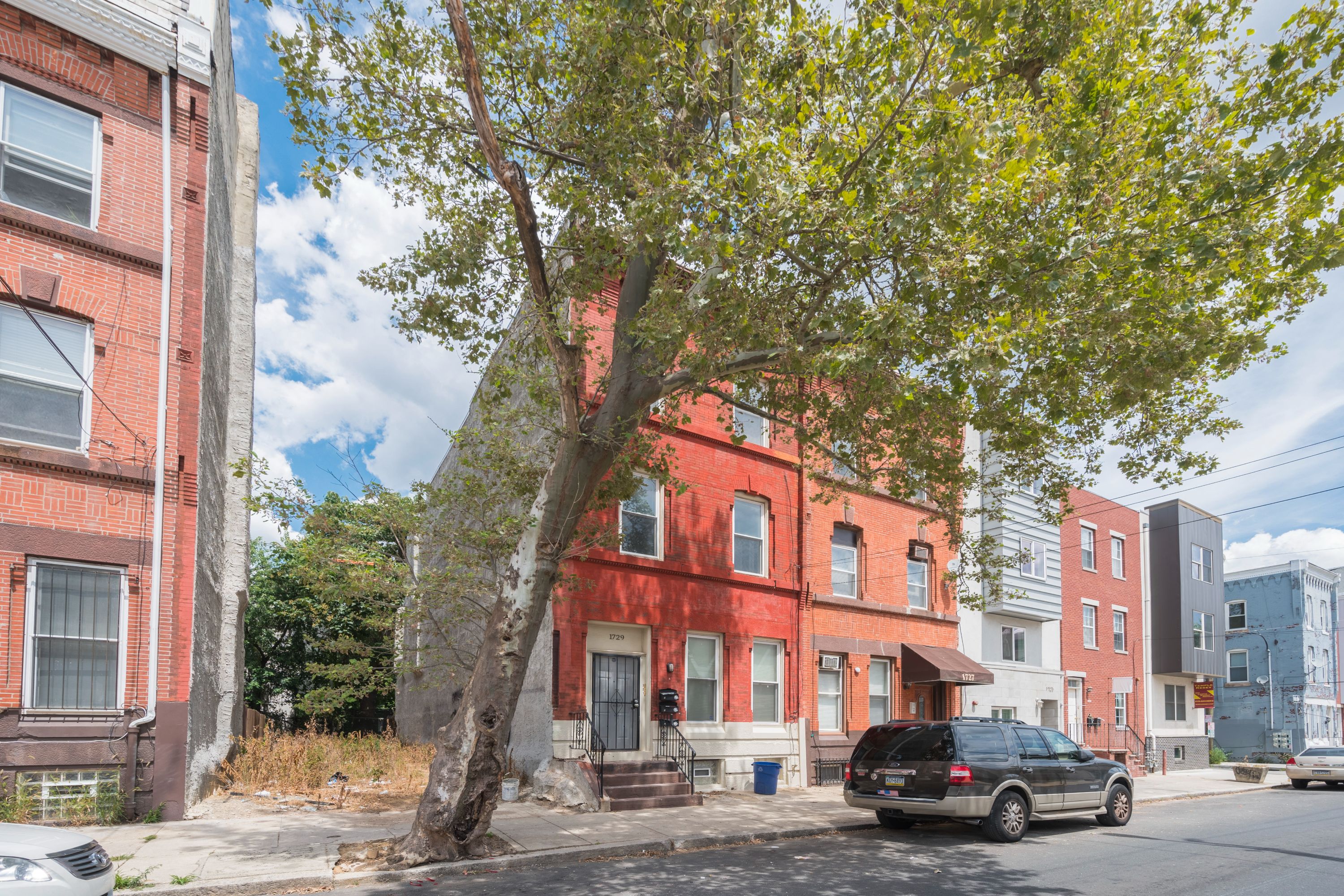 1729 W MONTGOMERY AVE Unit 2