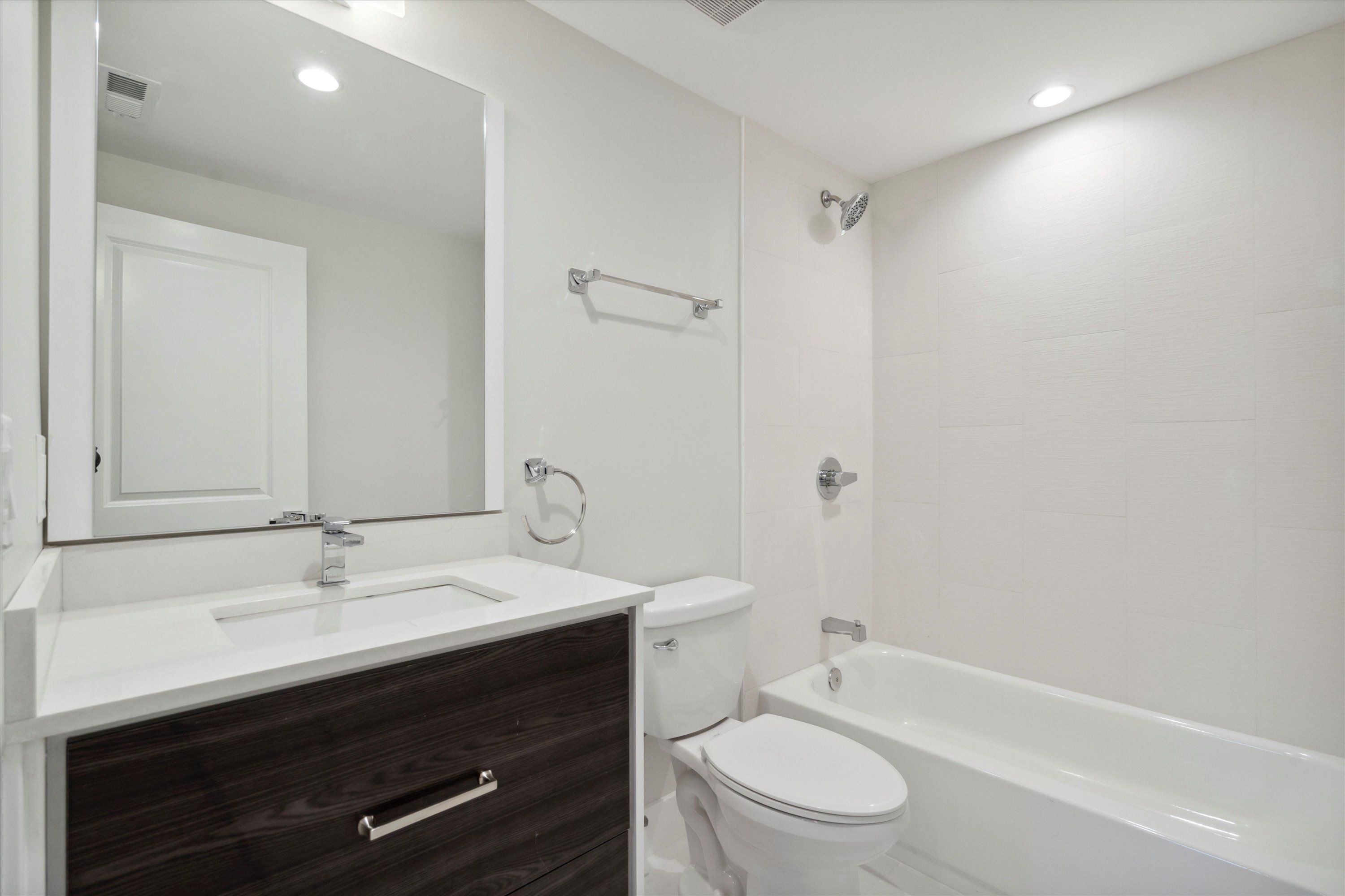 1223 N 7th St Unit 101