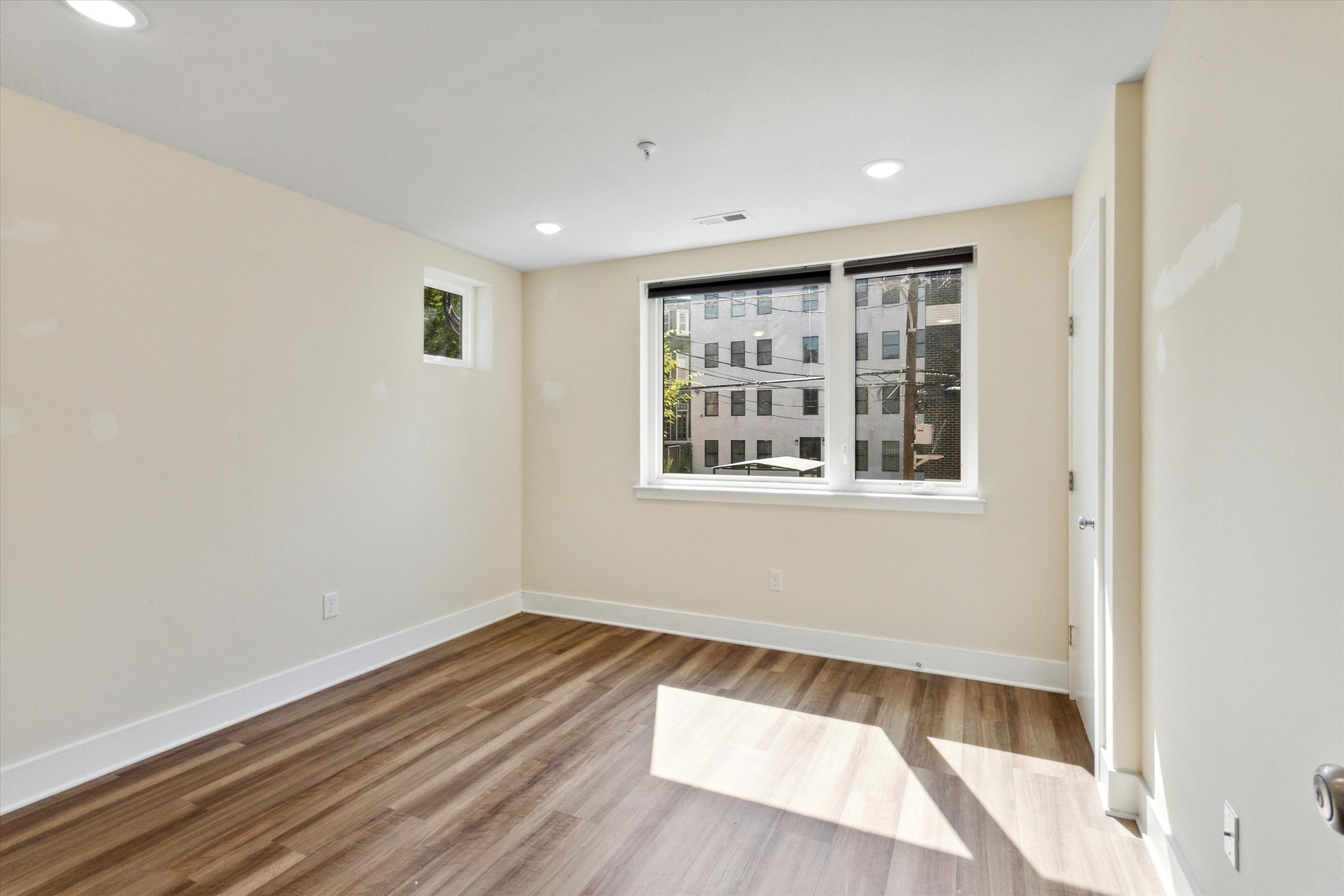 1519 N Sydenham St Unit B