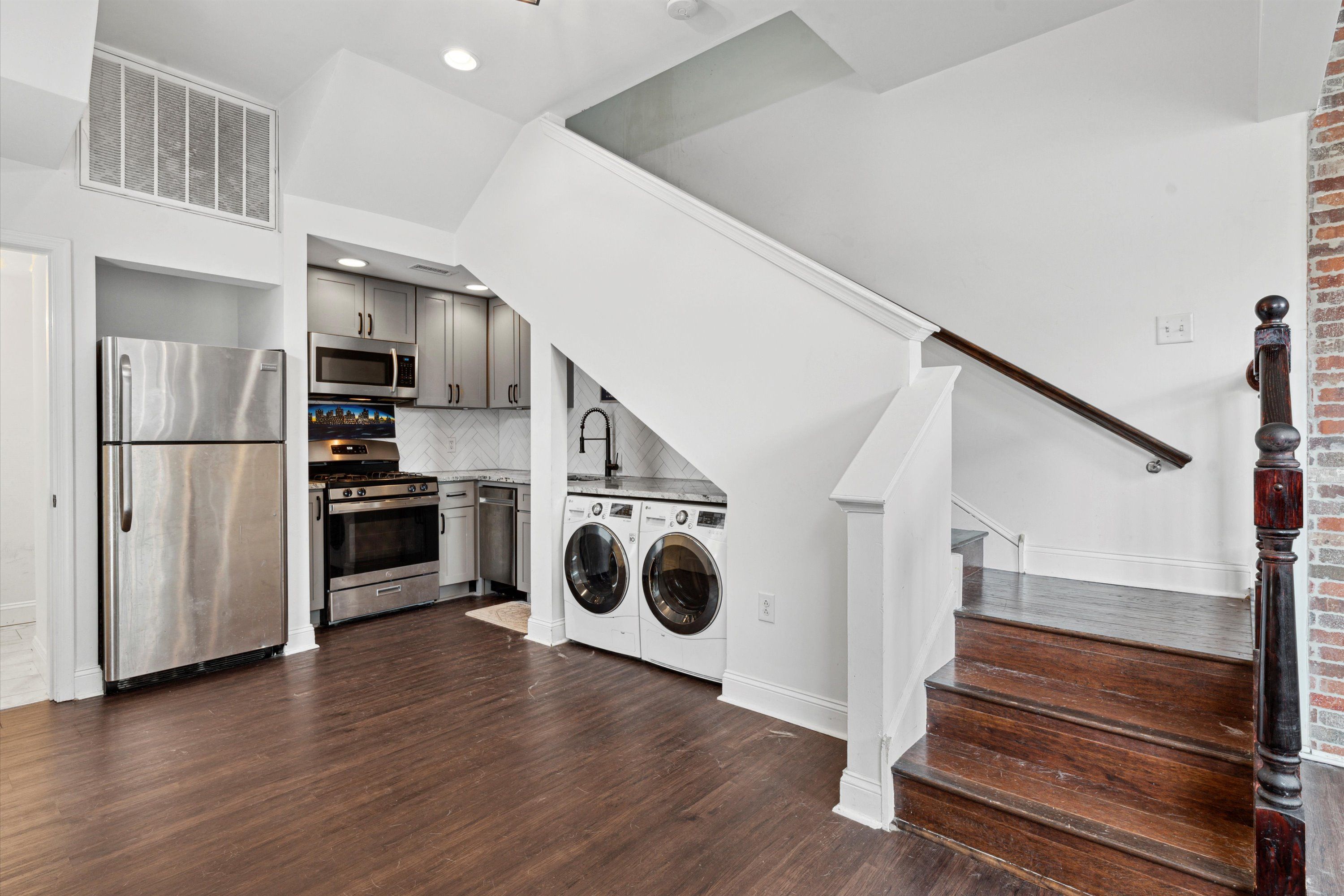 1955 N 18TH ST Unit C