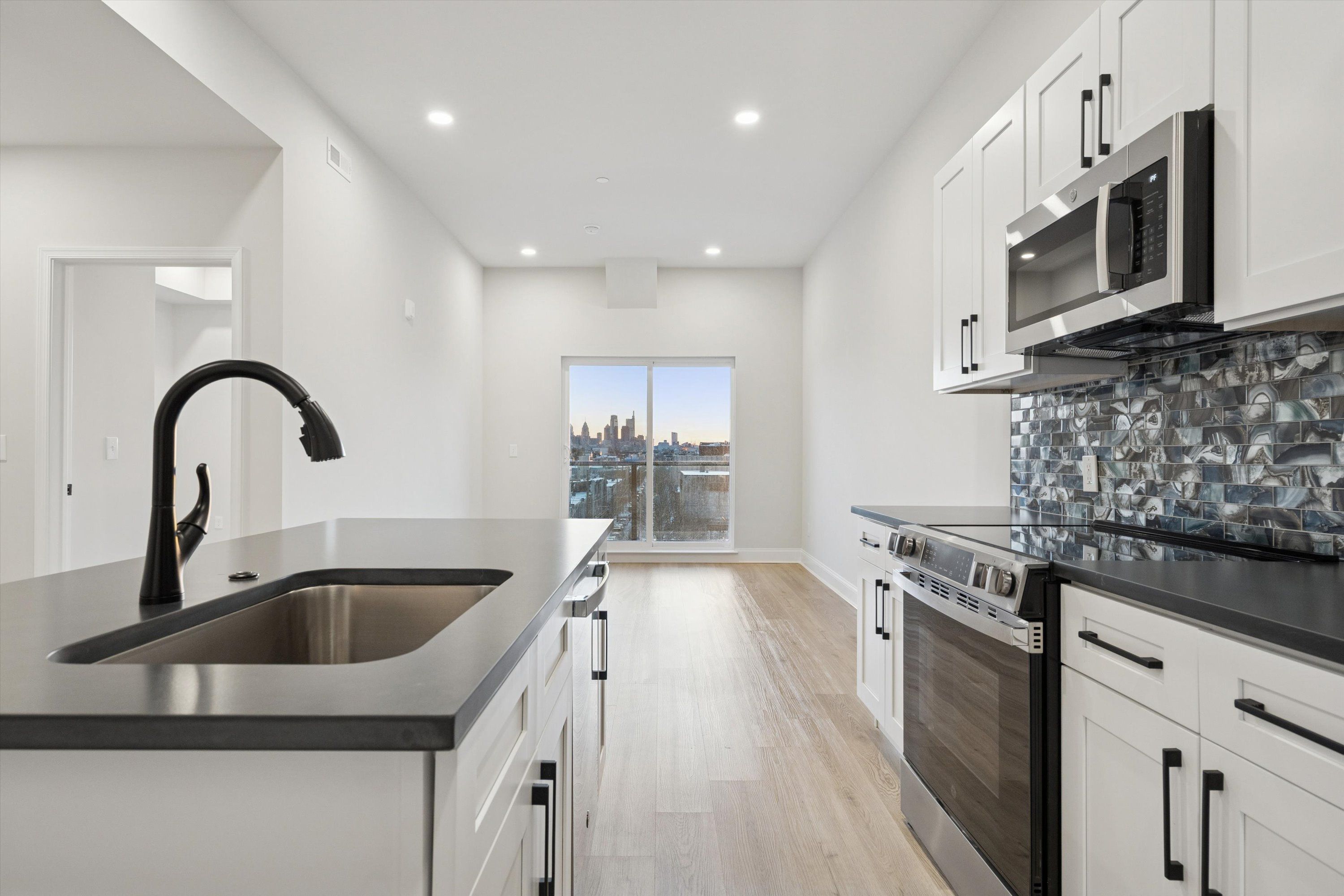 2153 E LEHIGH AVE Unit 312