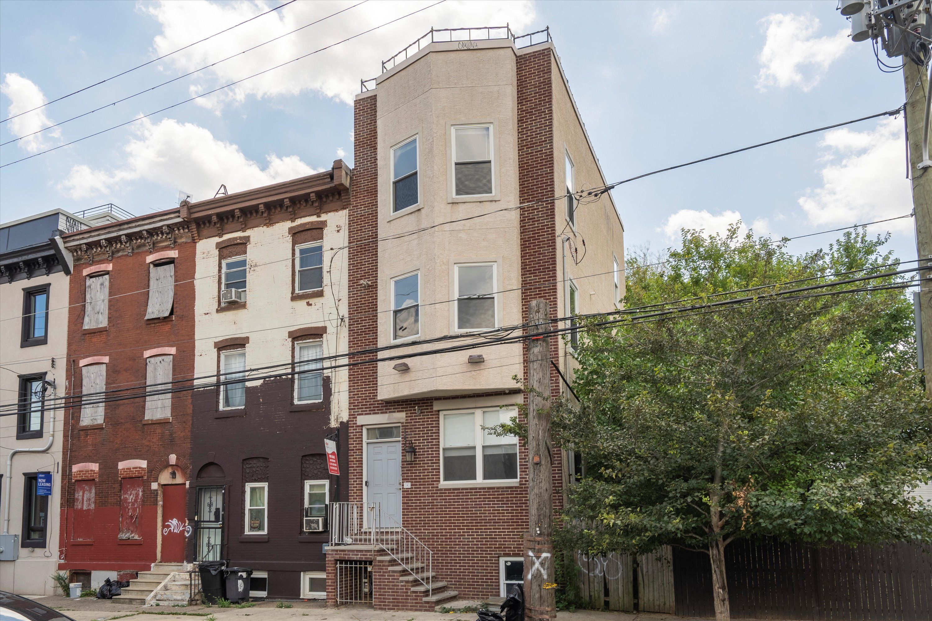 1832 W MONTGOMERY AVE Unit A