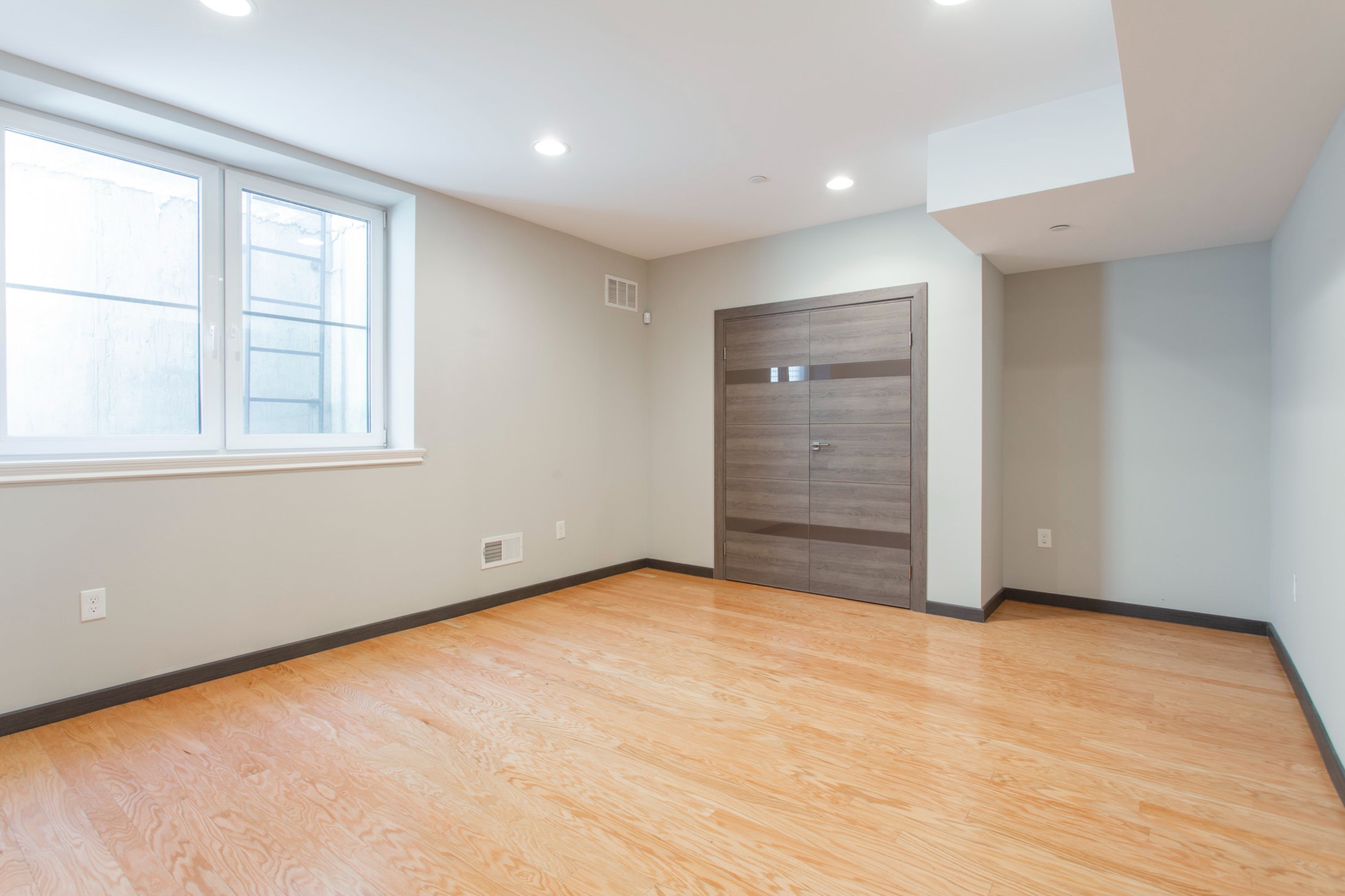 2549-51 MONTROSE ST Unit A