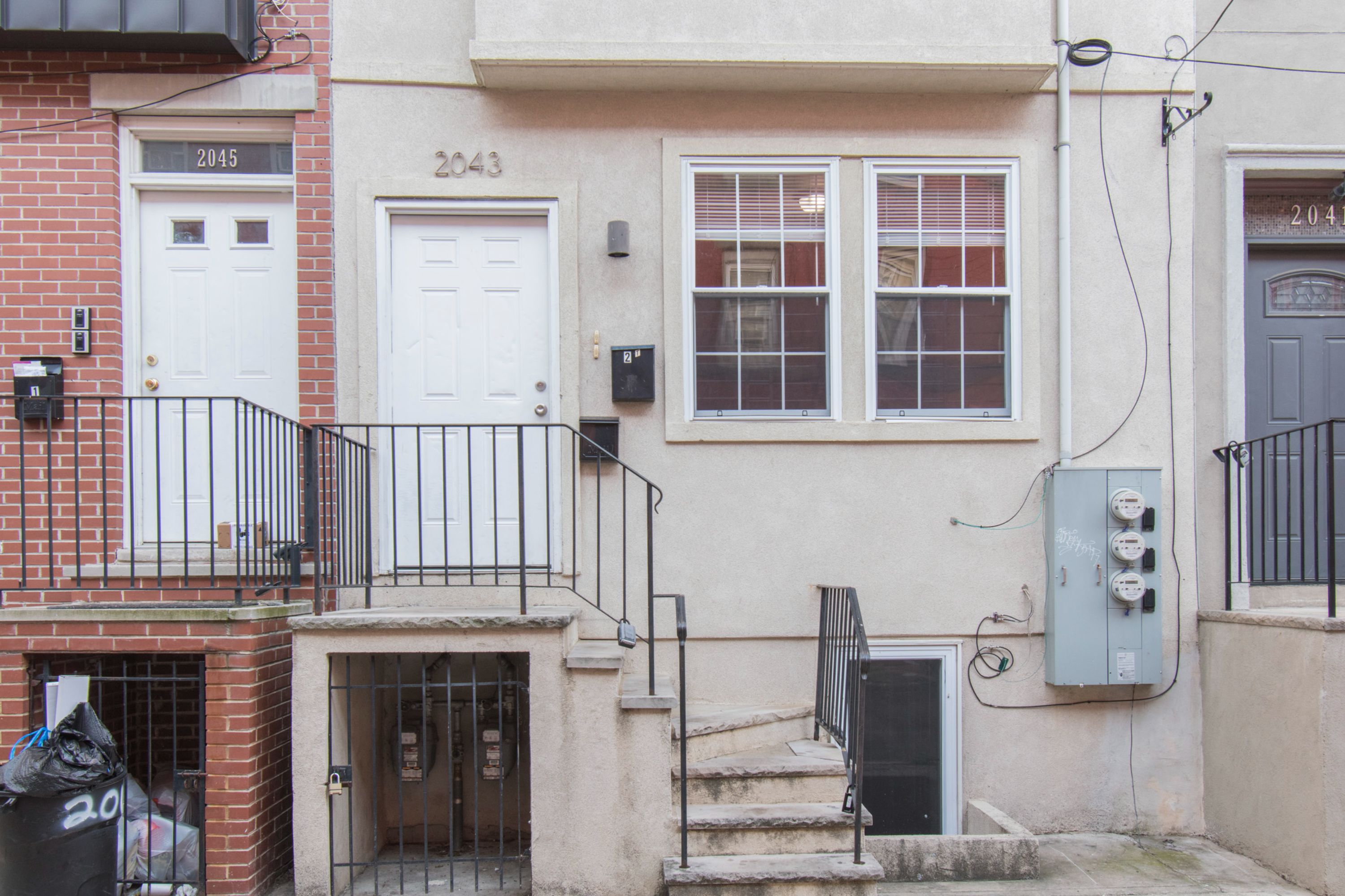 2043 N GRATZ ST Unit 2