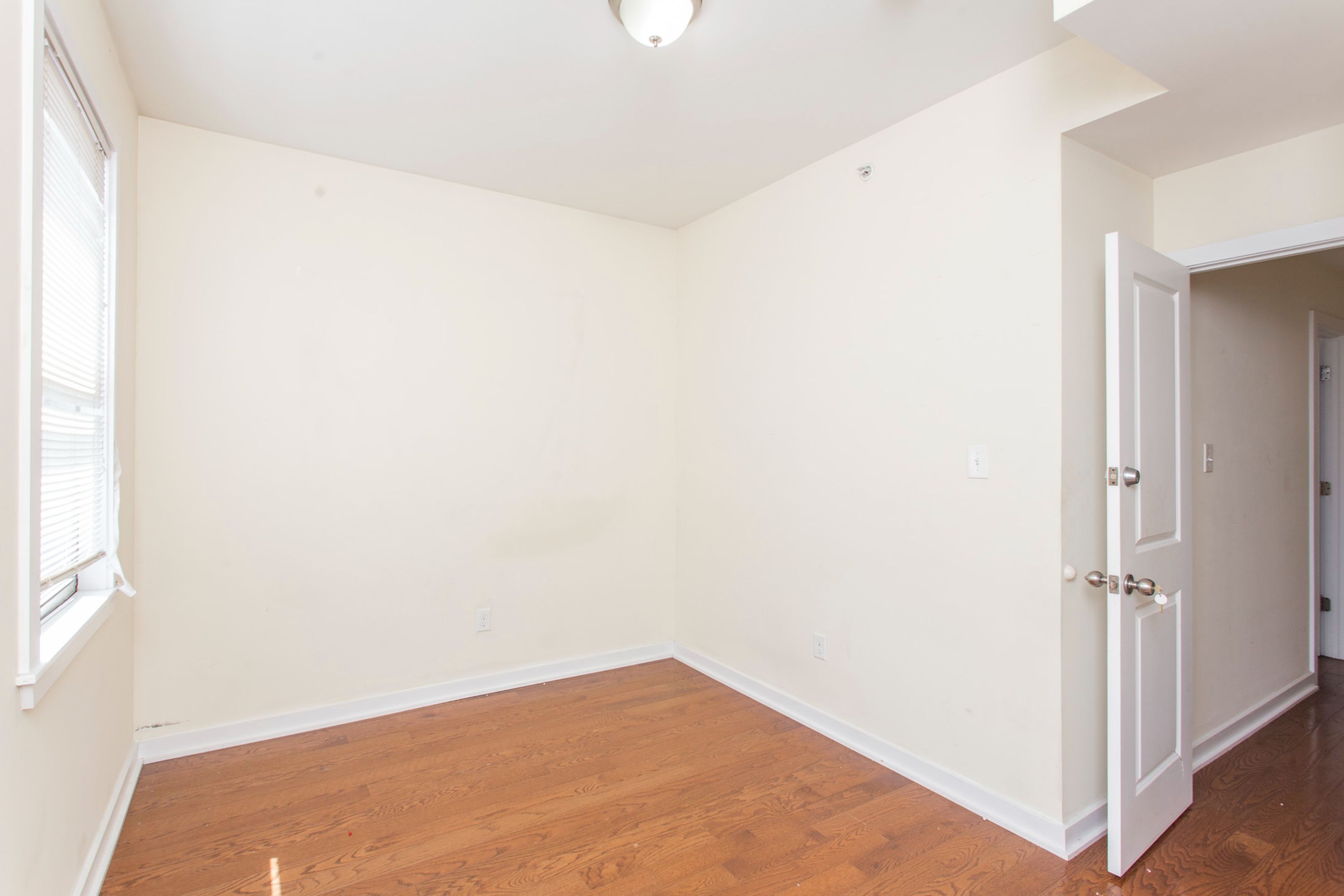 1802 WILLINGTON ST Unit 2