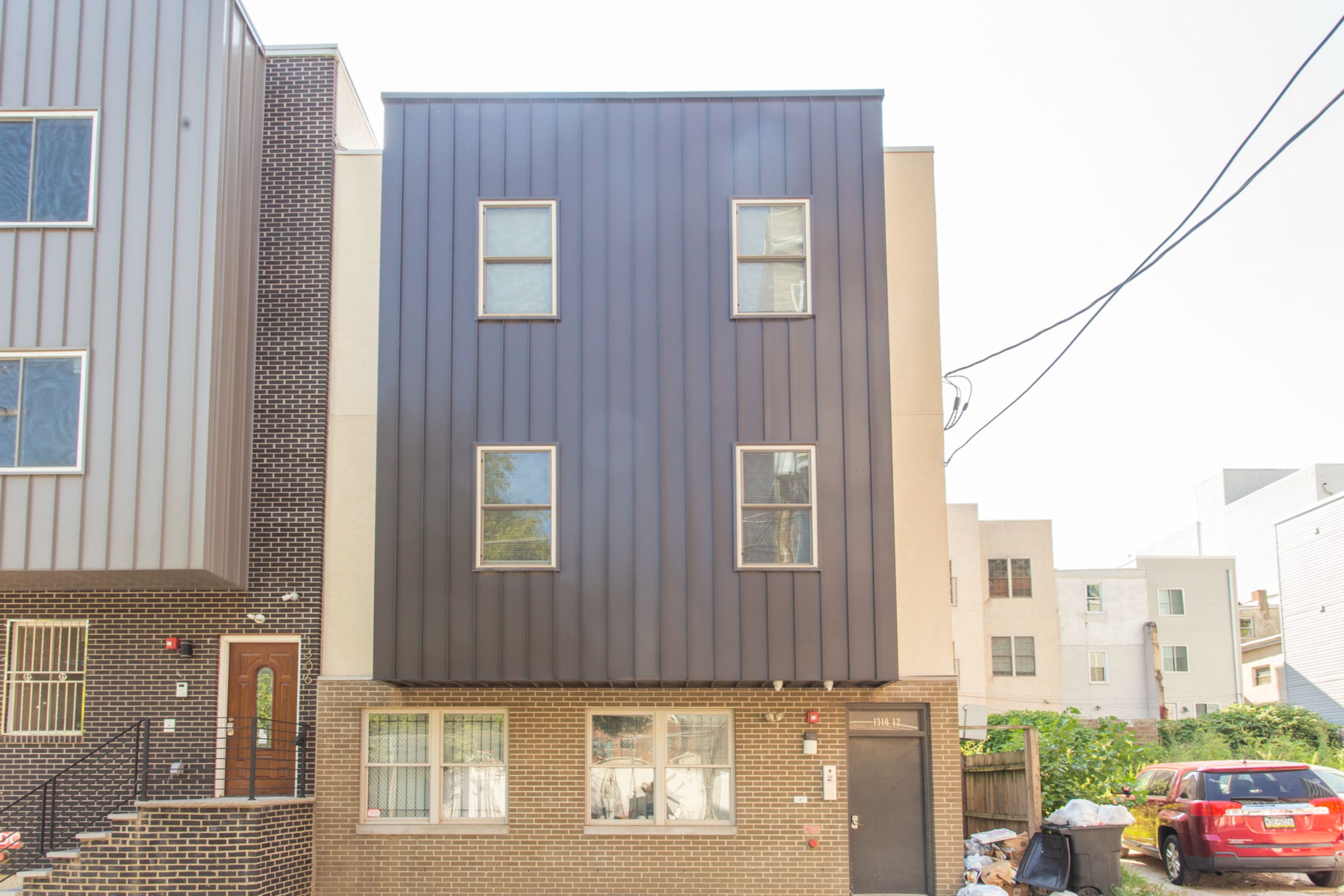 1310 N CARLISLE ST Unit 2R