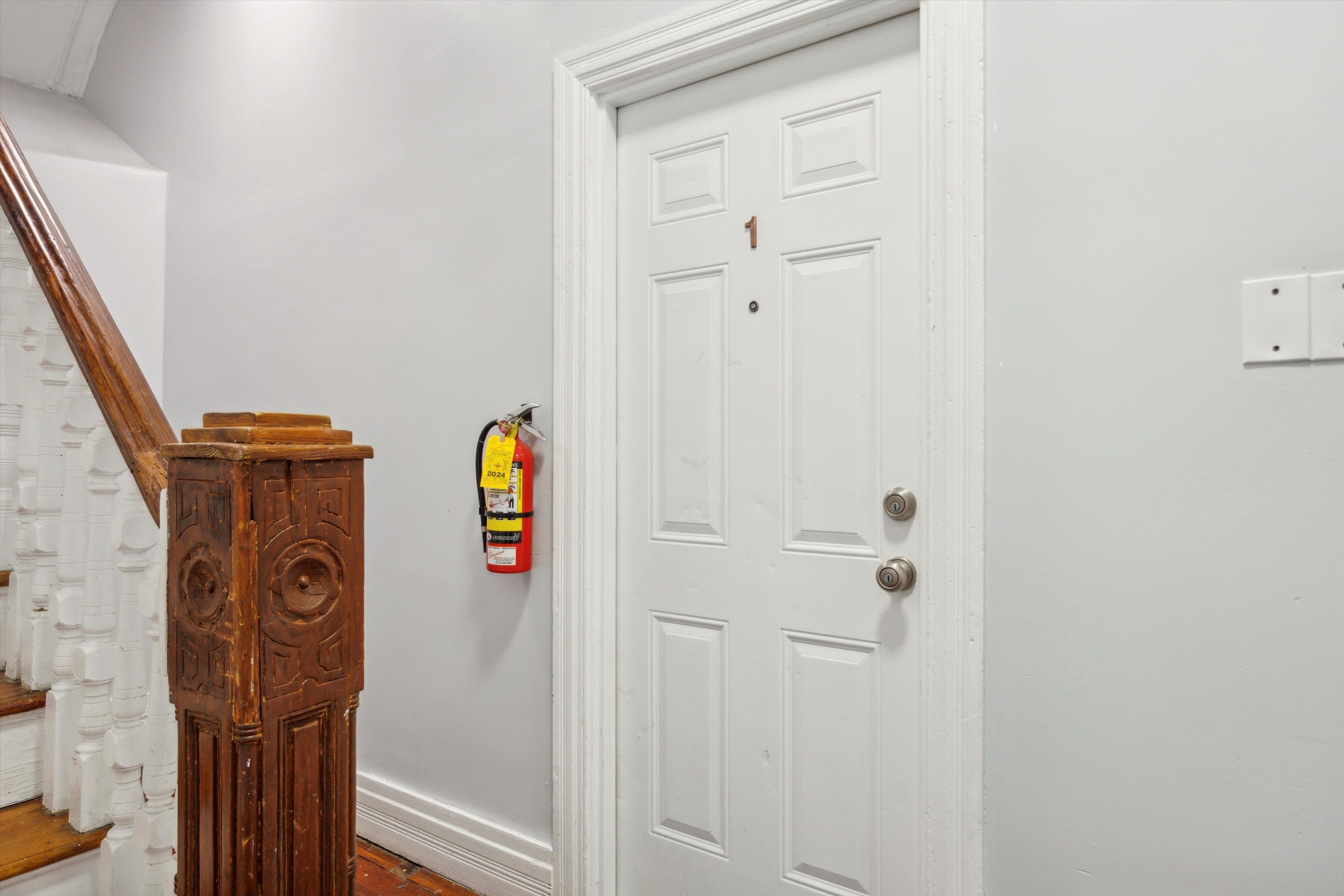 1729 W MONTGOMERY AVE Unit 1