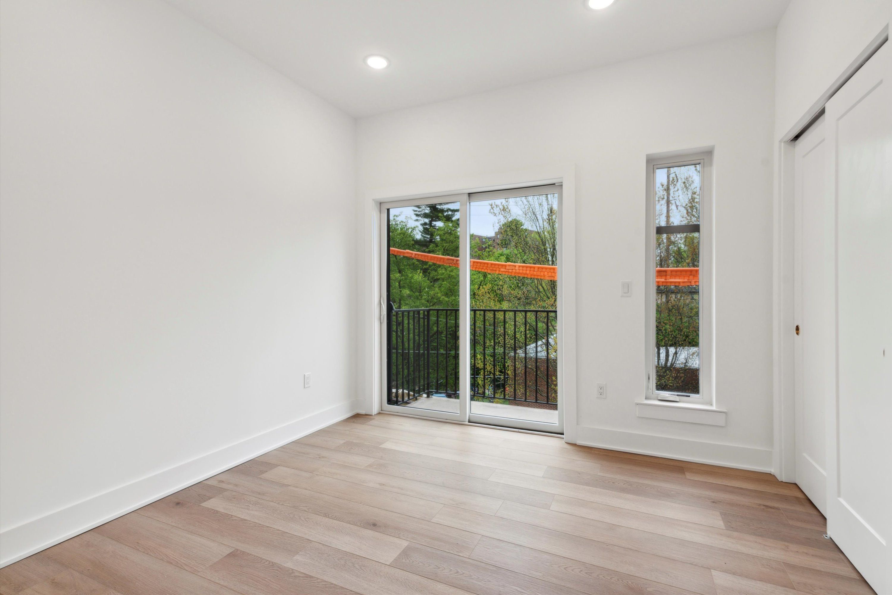 367 W Hortter St Unit 303