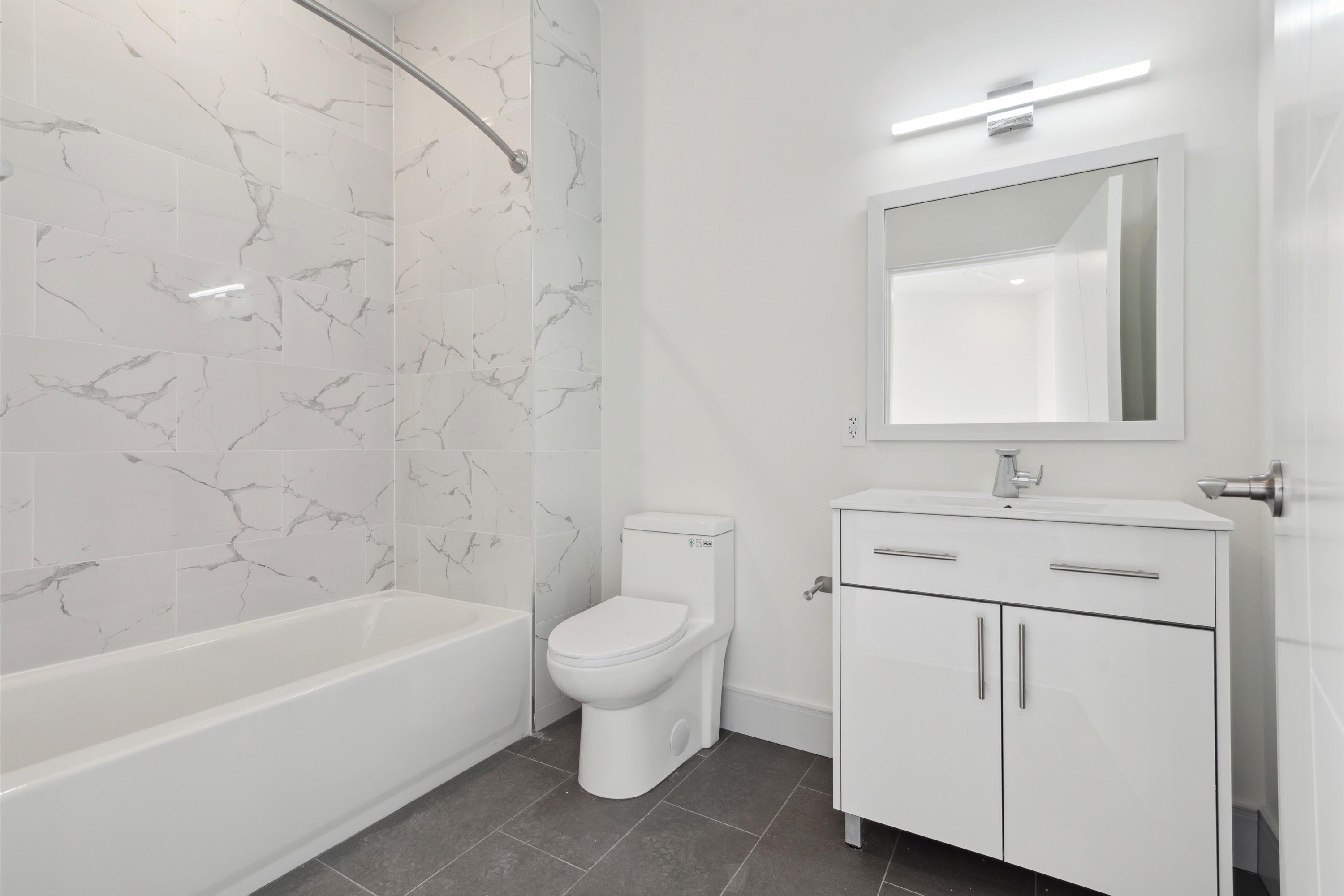 1221 E Fletcher St Unit 211