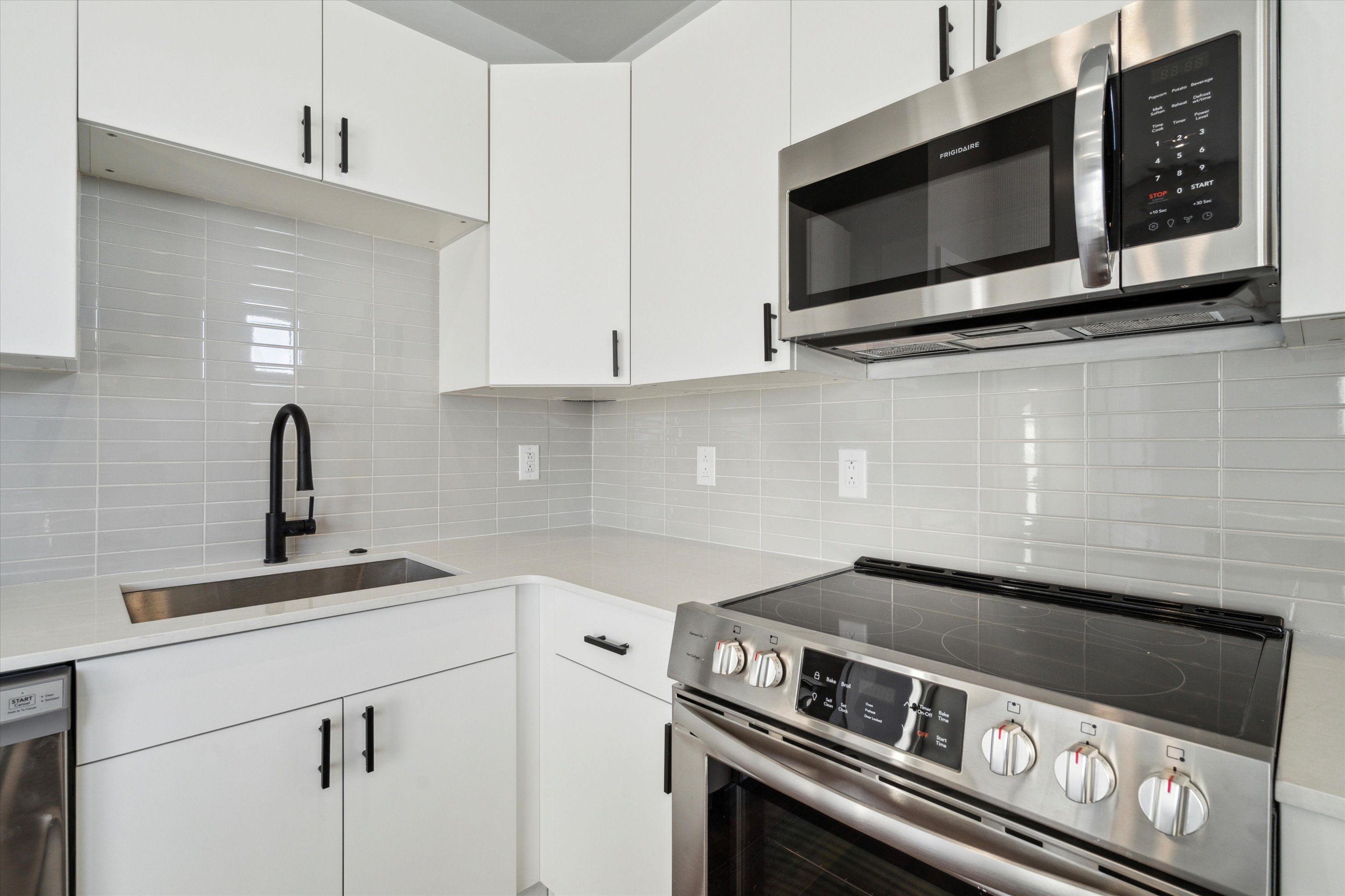 2731 Federal ST Unit 202