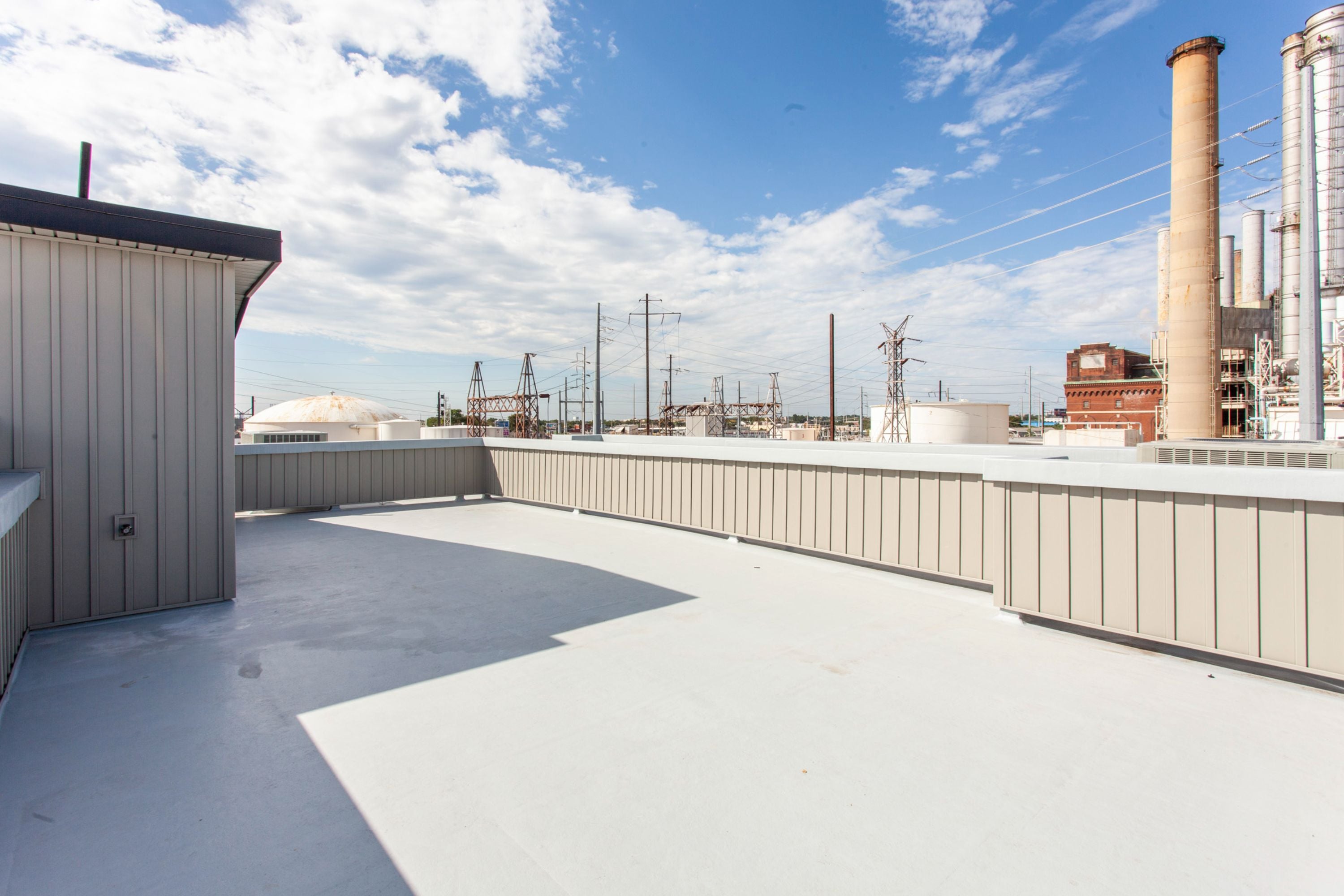 2553 MONTROSE ST Unit B