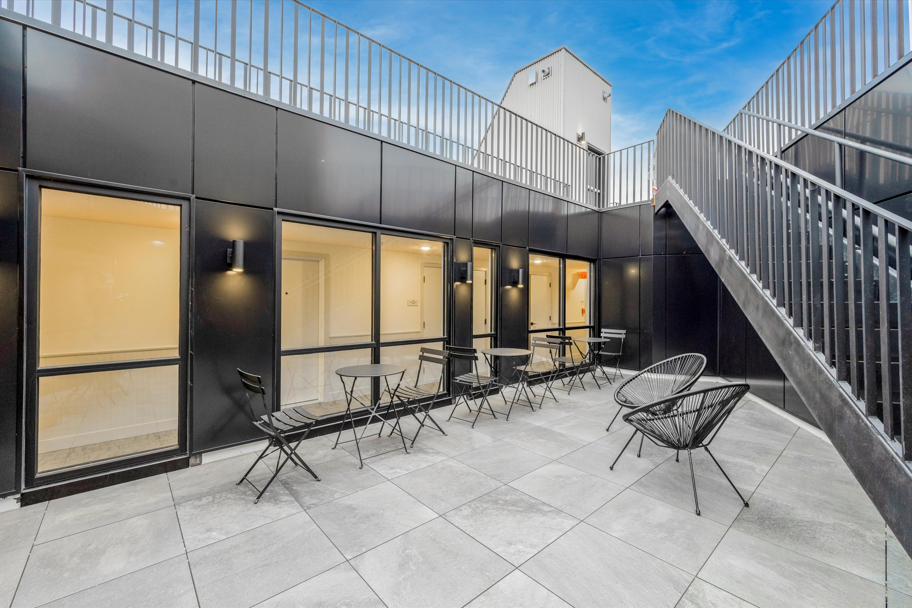 1102 GERMANTOWN AVENUE Unit 401