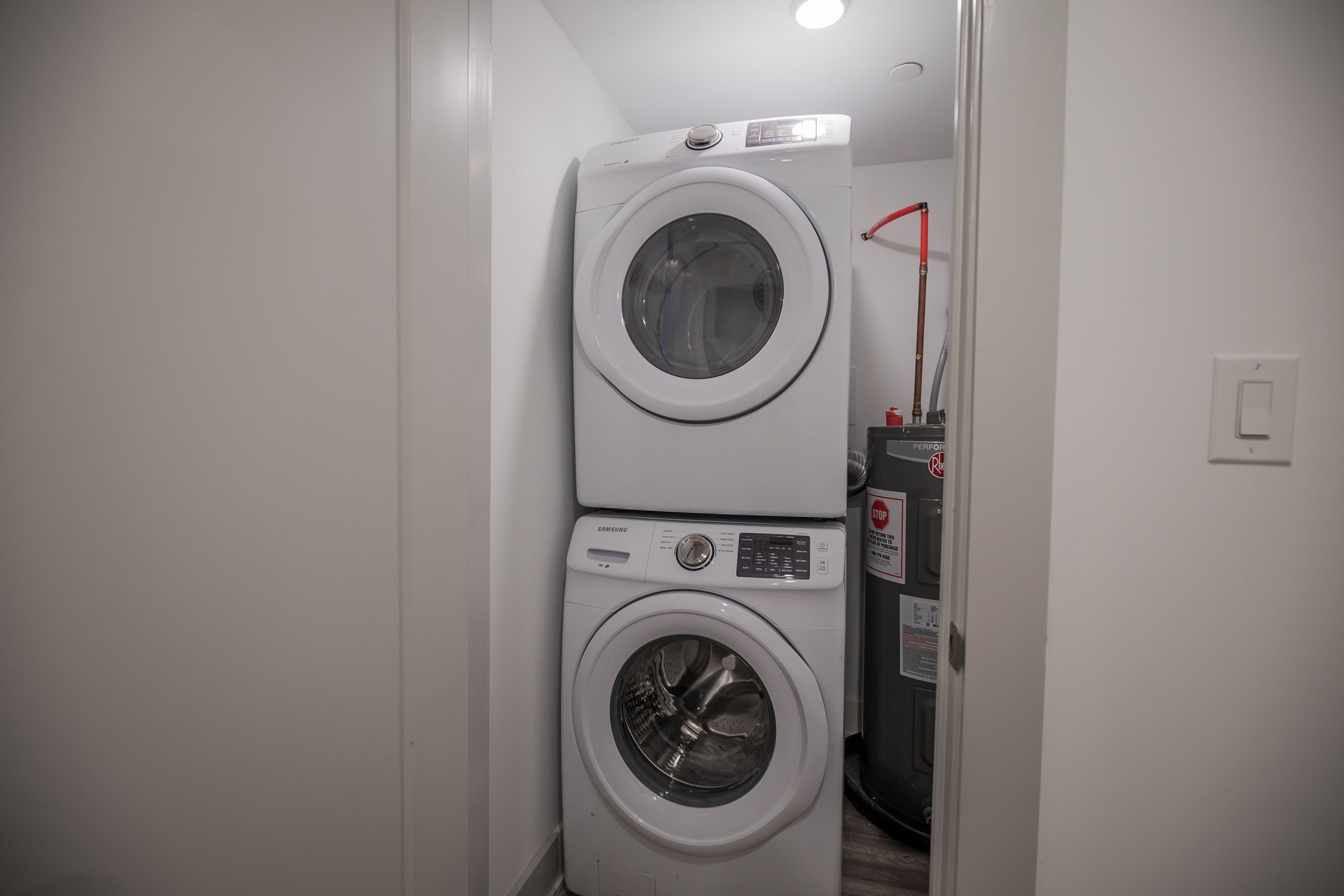 3213 HAVERFORD AVE Unit 4
