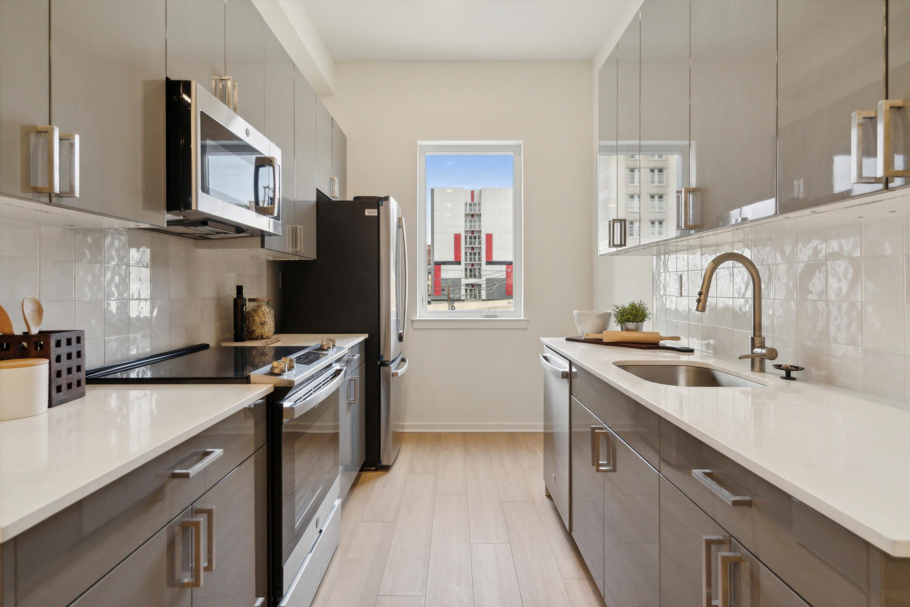 225 N 12TH ST Unit 404