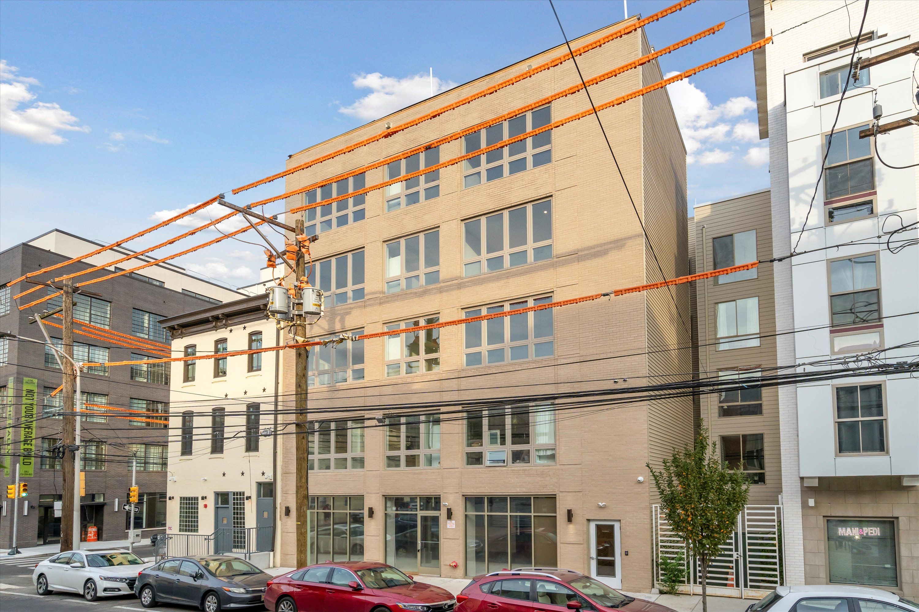 1643 N 2ND ST Unit 402