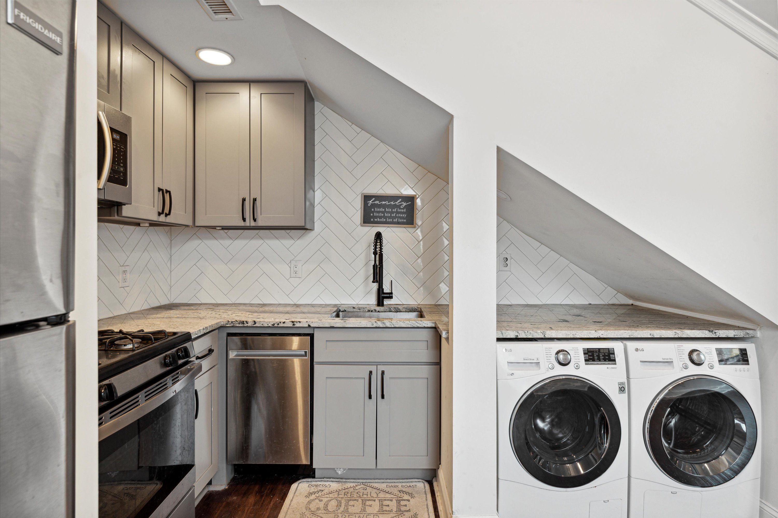 1955 N 18TH ST Unit C