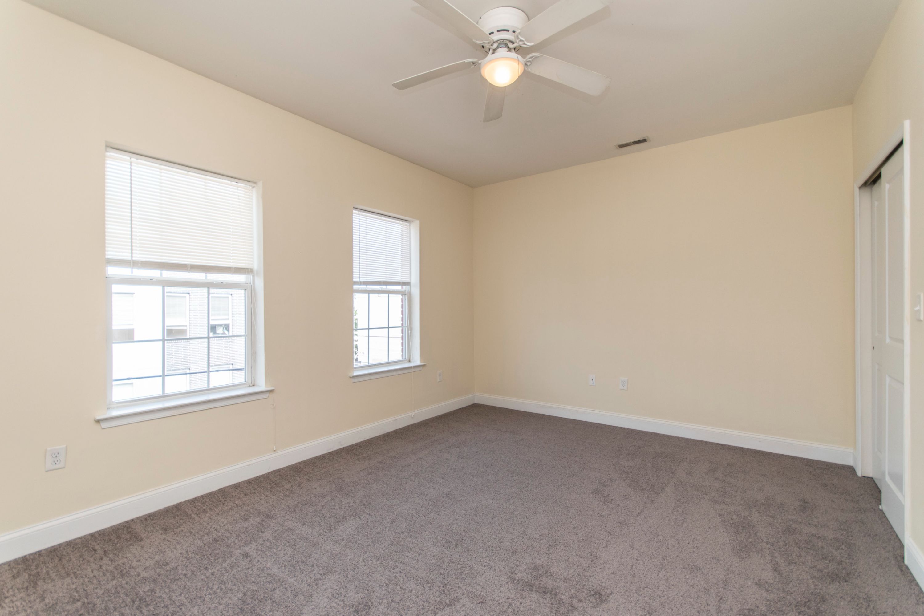 1845 N 18TH ST Unit 2