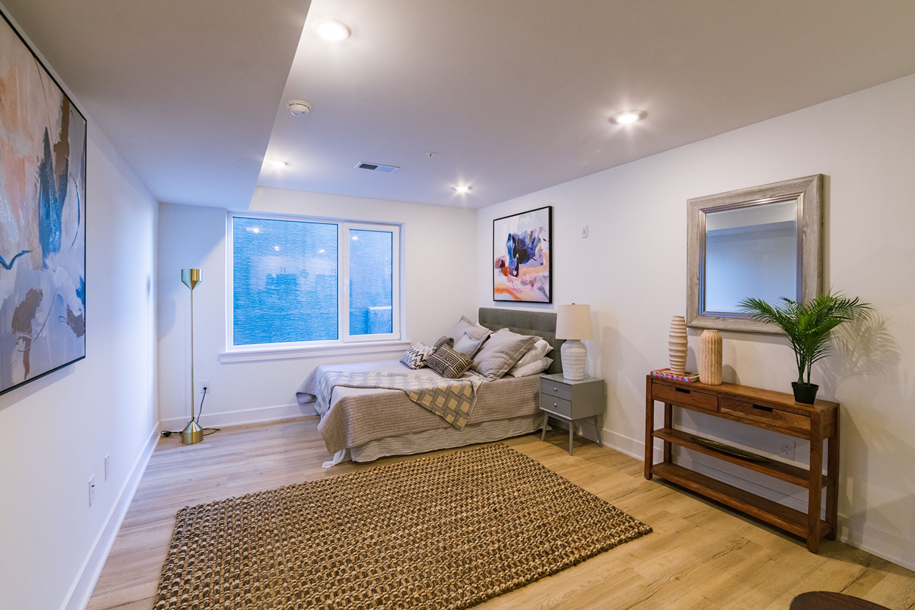 629 W GIRARD AVE Unit 304