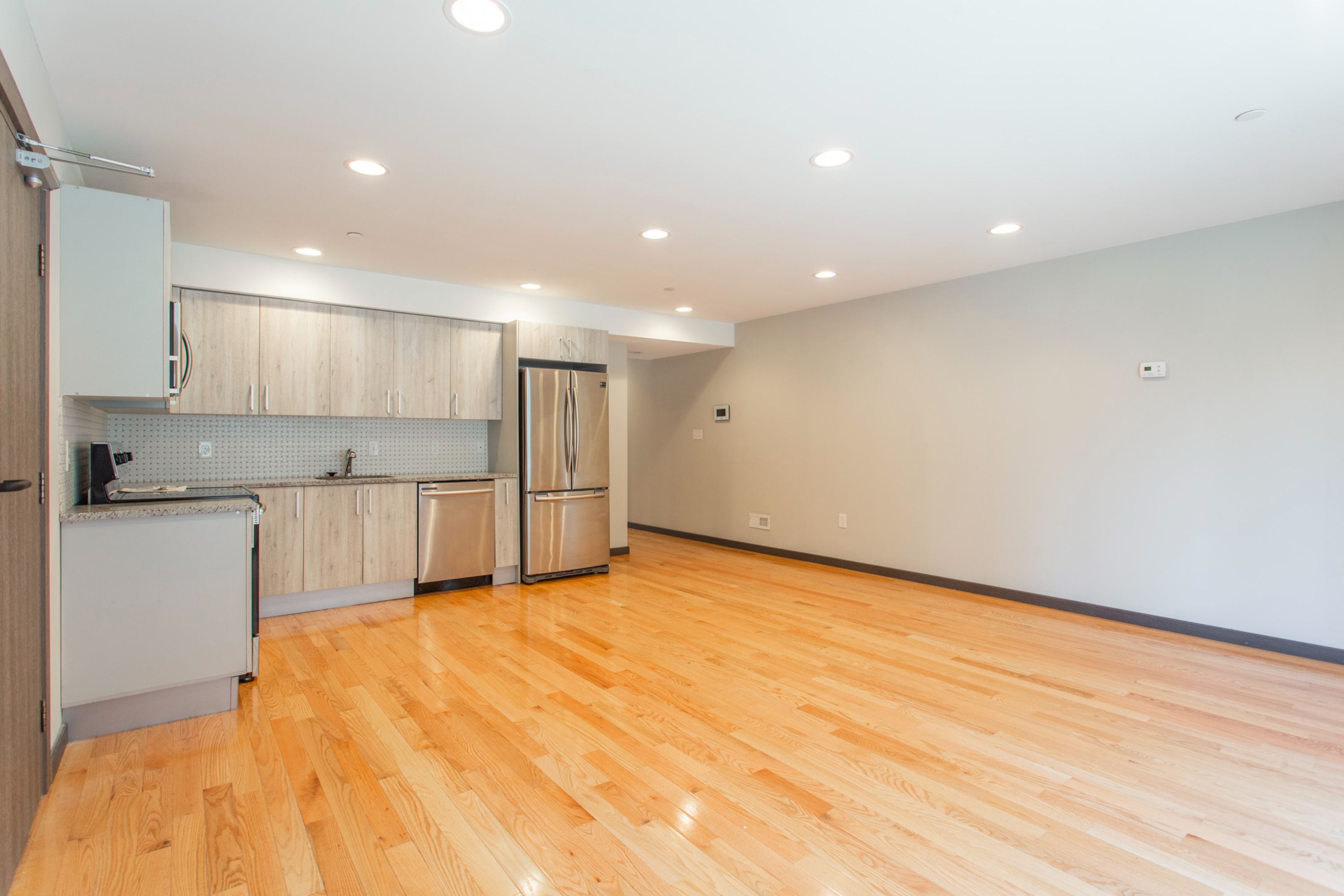 2549-51 MONTROSE ST Unit A