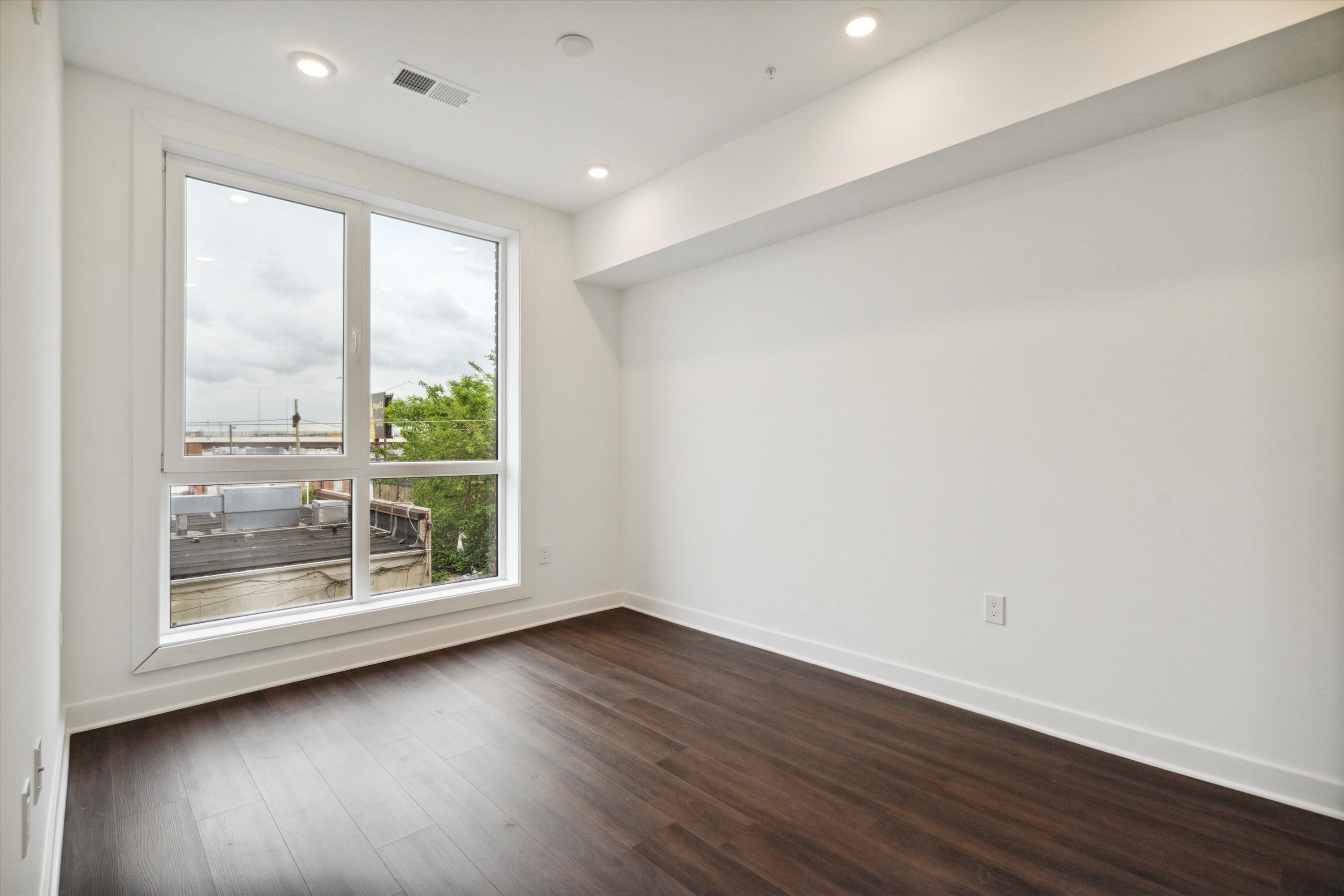 2636 E YORK ST Unit 203