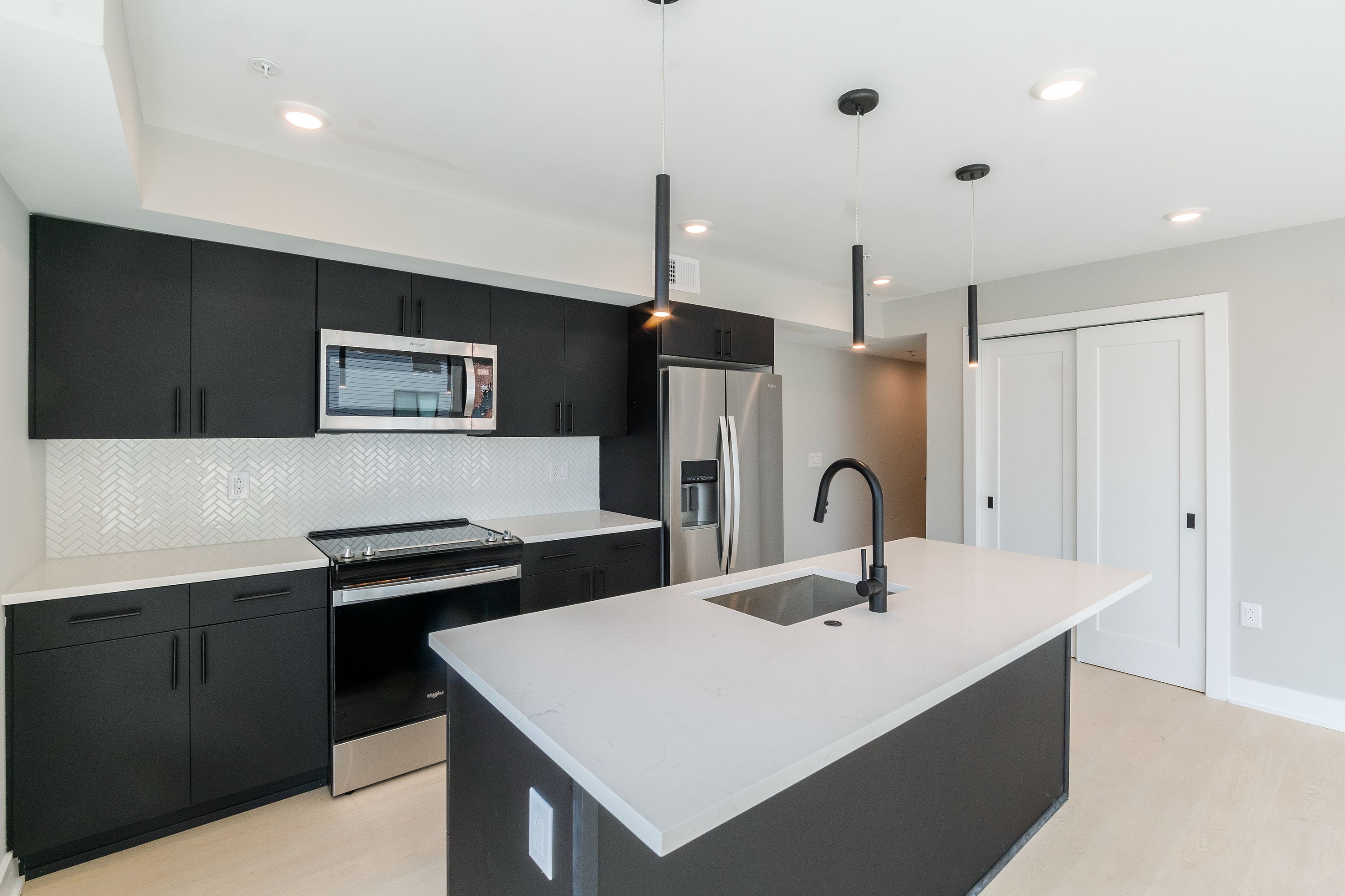 6604 Ridge Avenue Unit 305