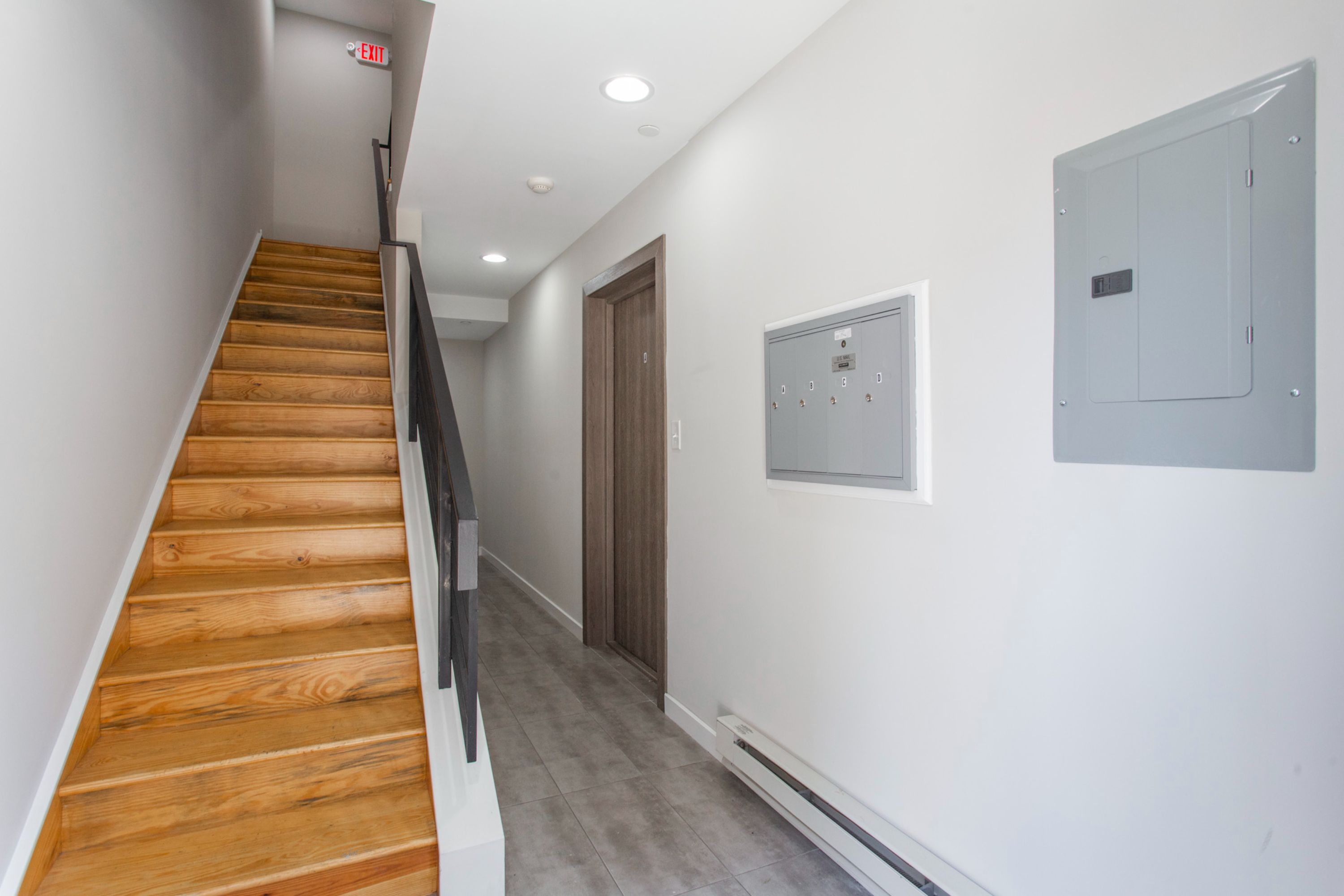 2549-51 MONTROSE ST Unit A