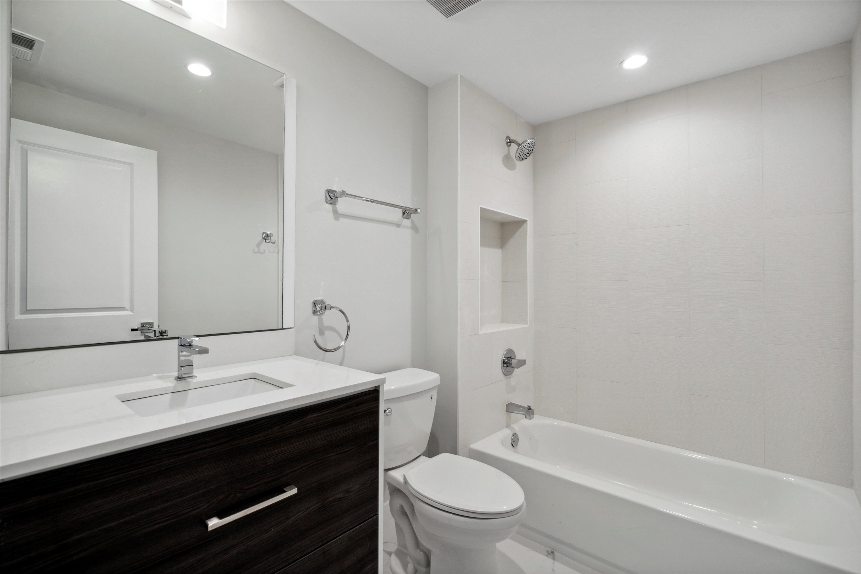 1223 N 7th St Unit 107
