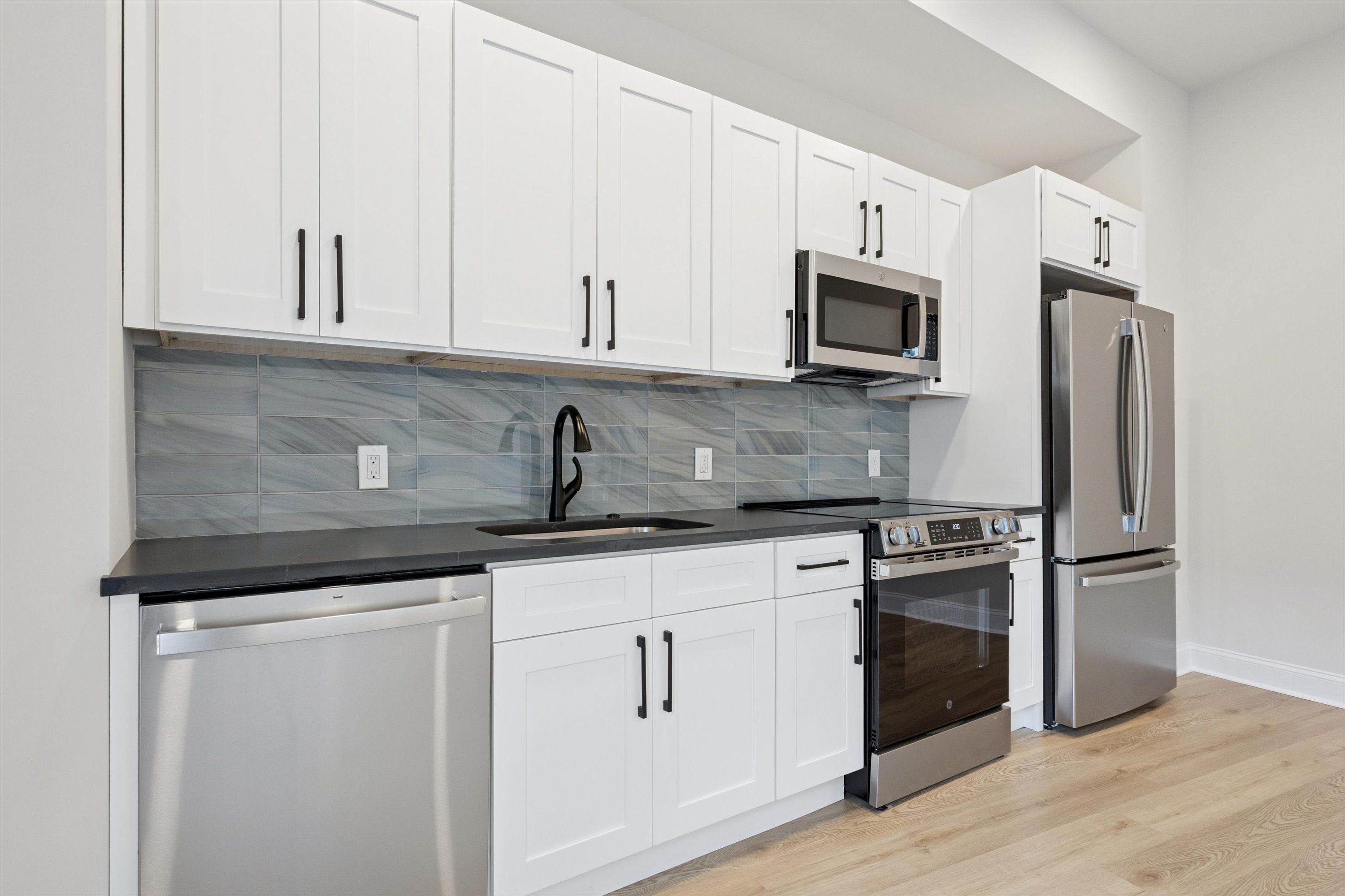 2153 E LEHIGH AVE Unit 604