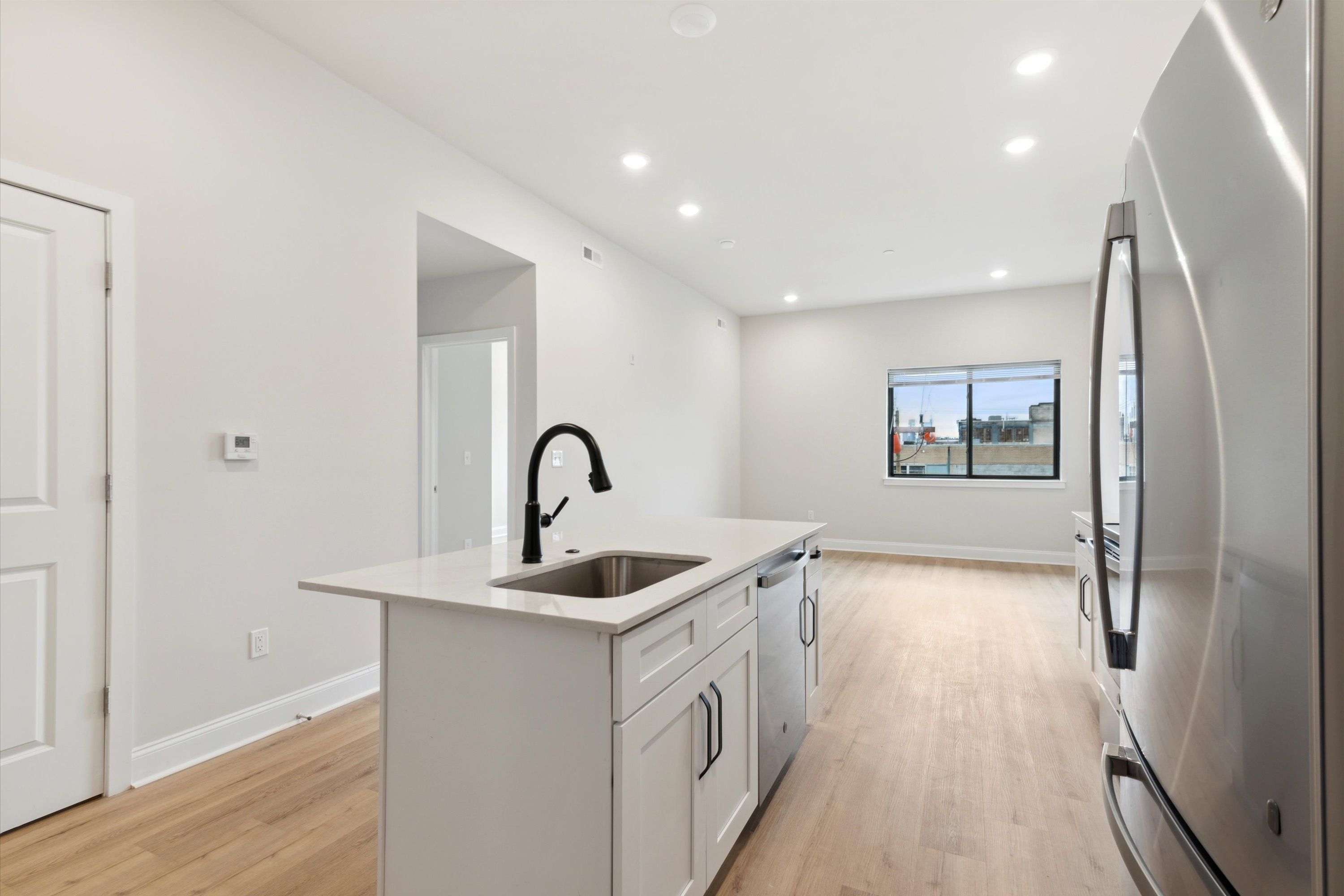 2157 E LEHIGH AVE Unit 307
