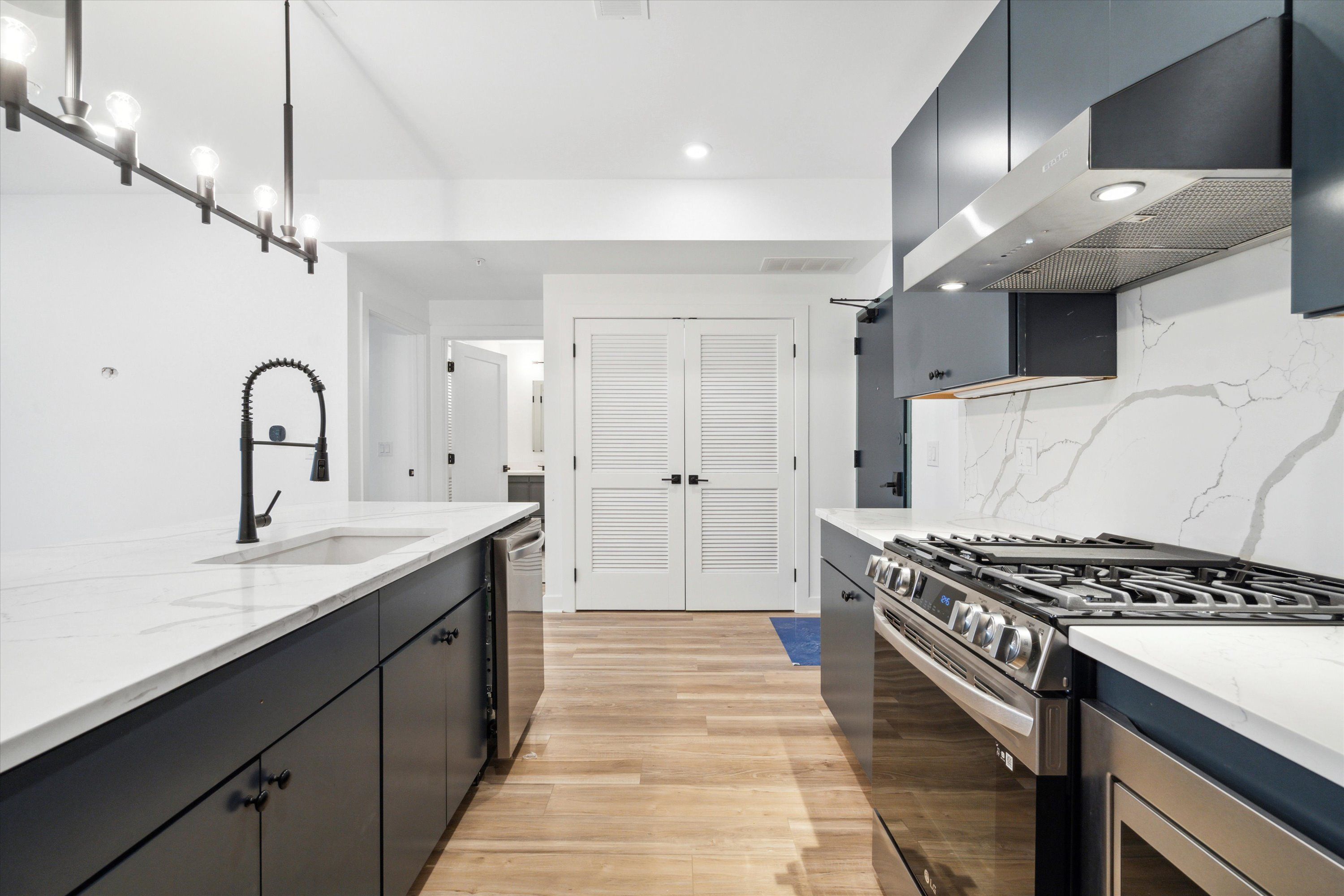 2636 E YORK ST Unit 209