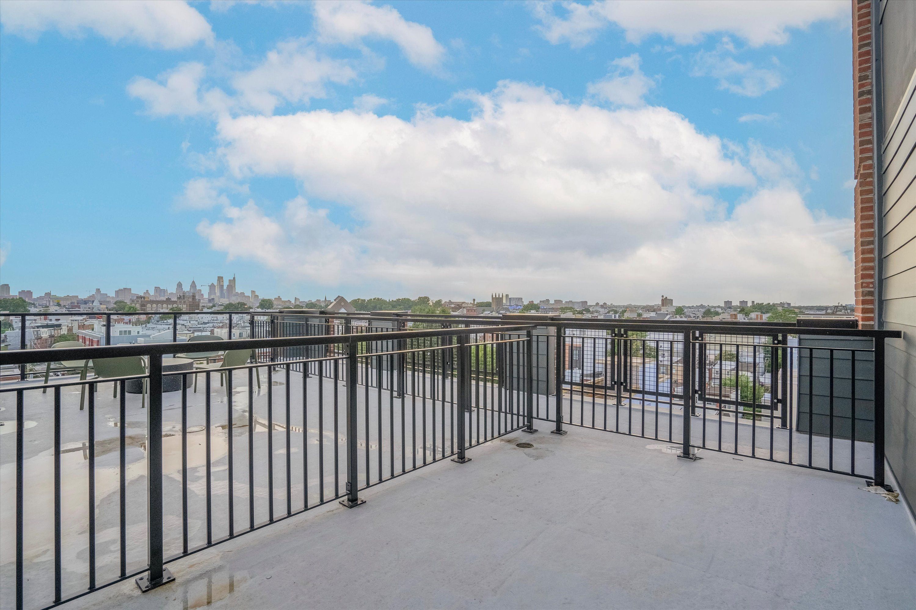 2636 E YORK ST Unit 605