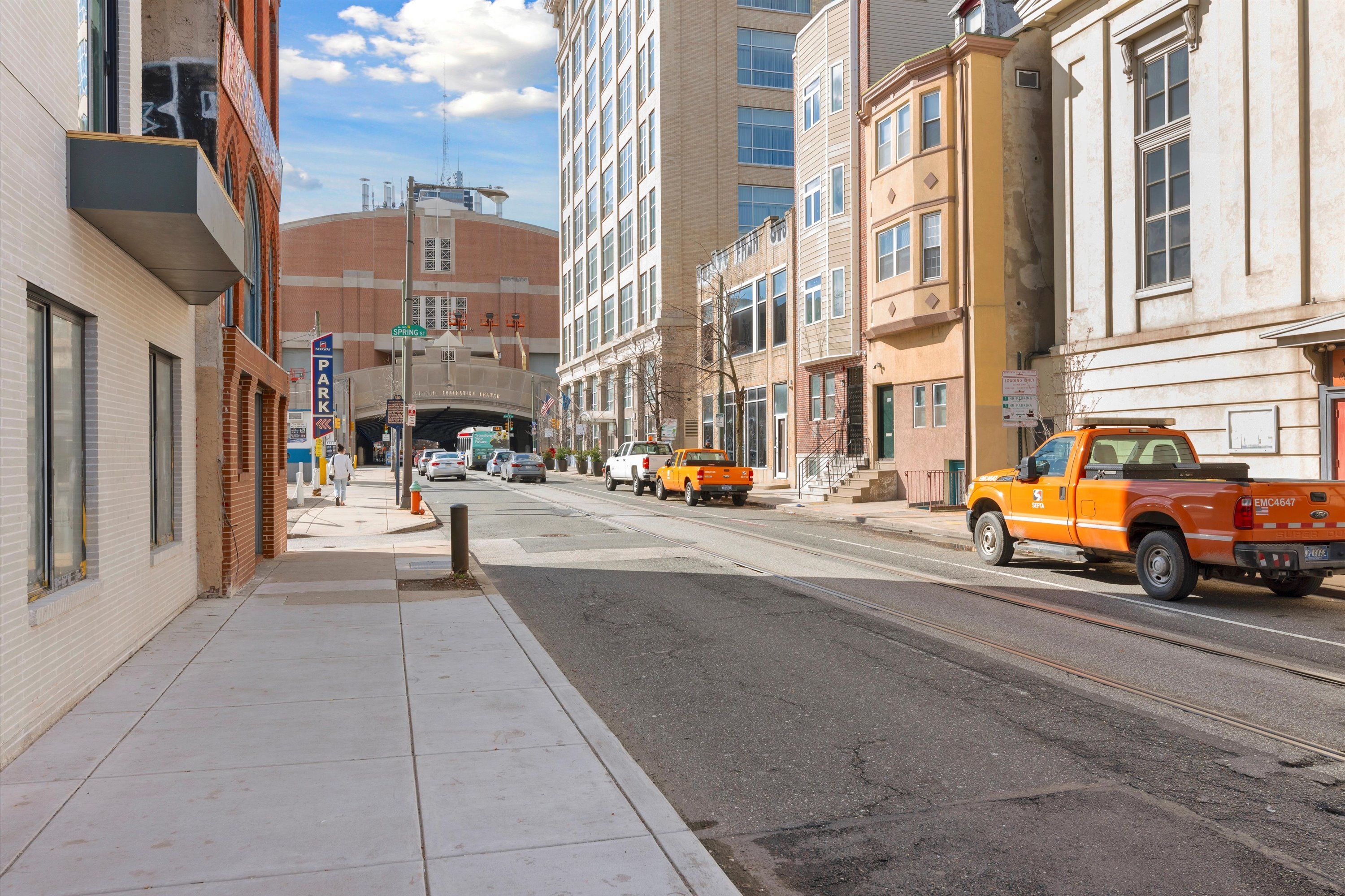 225 N 12TH ST Unit 405
