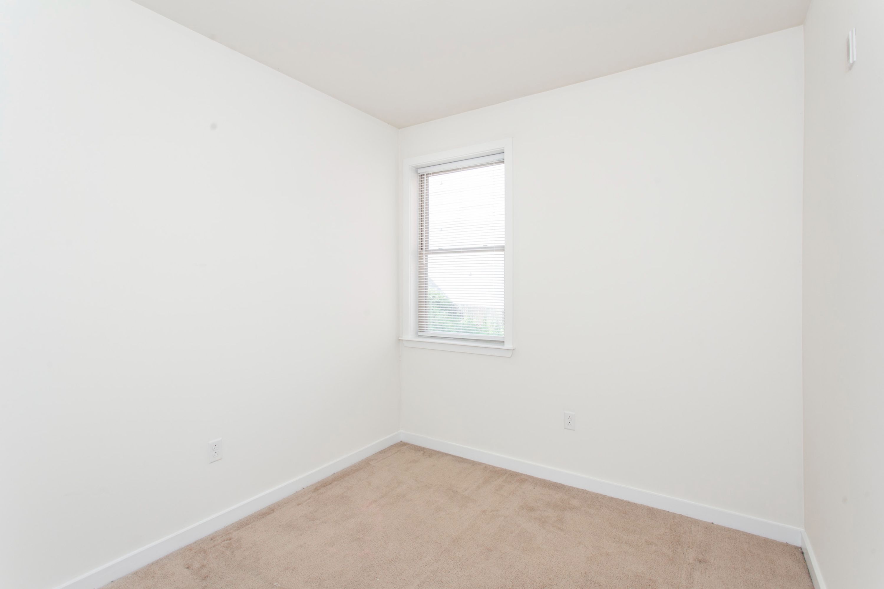 1310 N CARLISLE ST Unit 2R