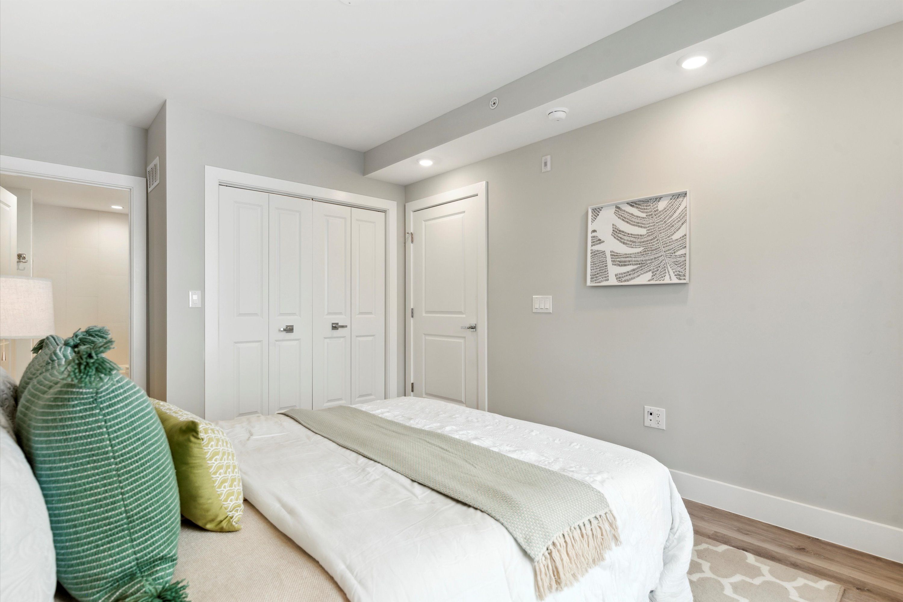 1223 N 7th St Unit 208