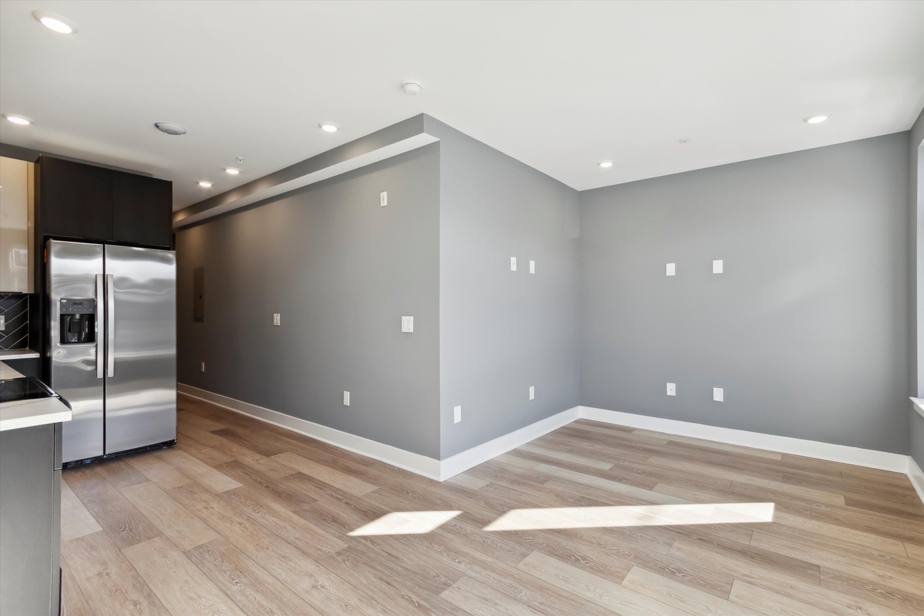1615 POPLAR ST Unit 2