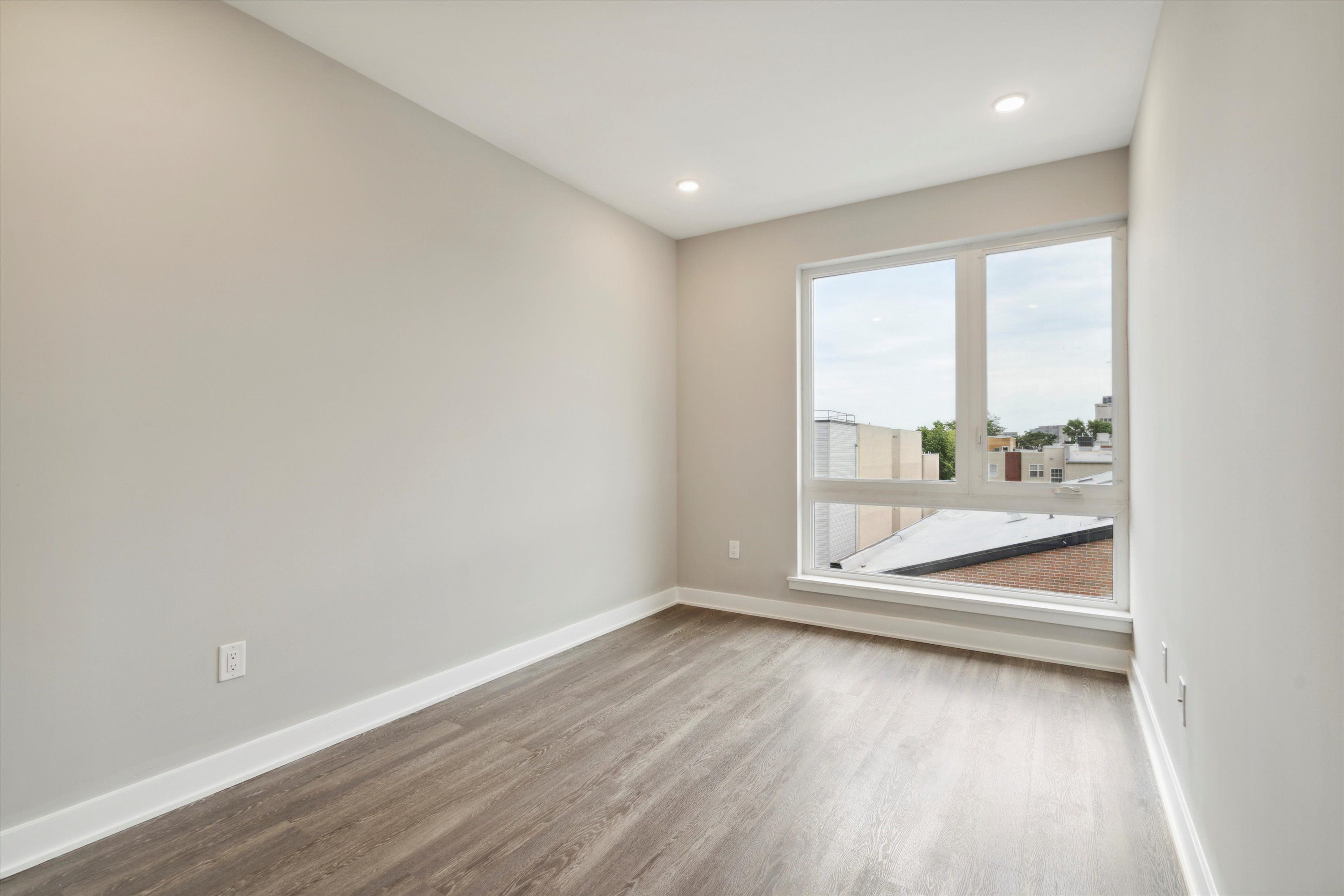 1841-43 N Gratz ST Unit D6