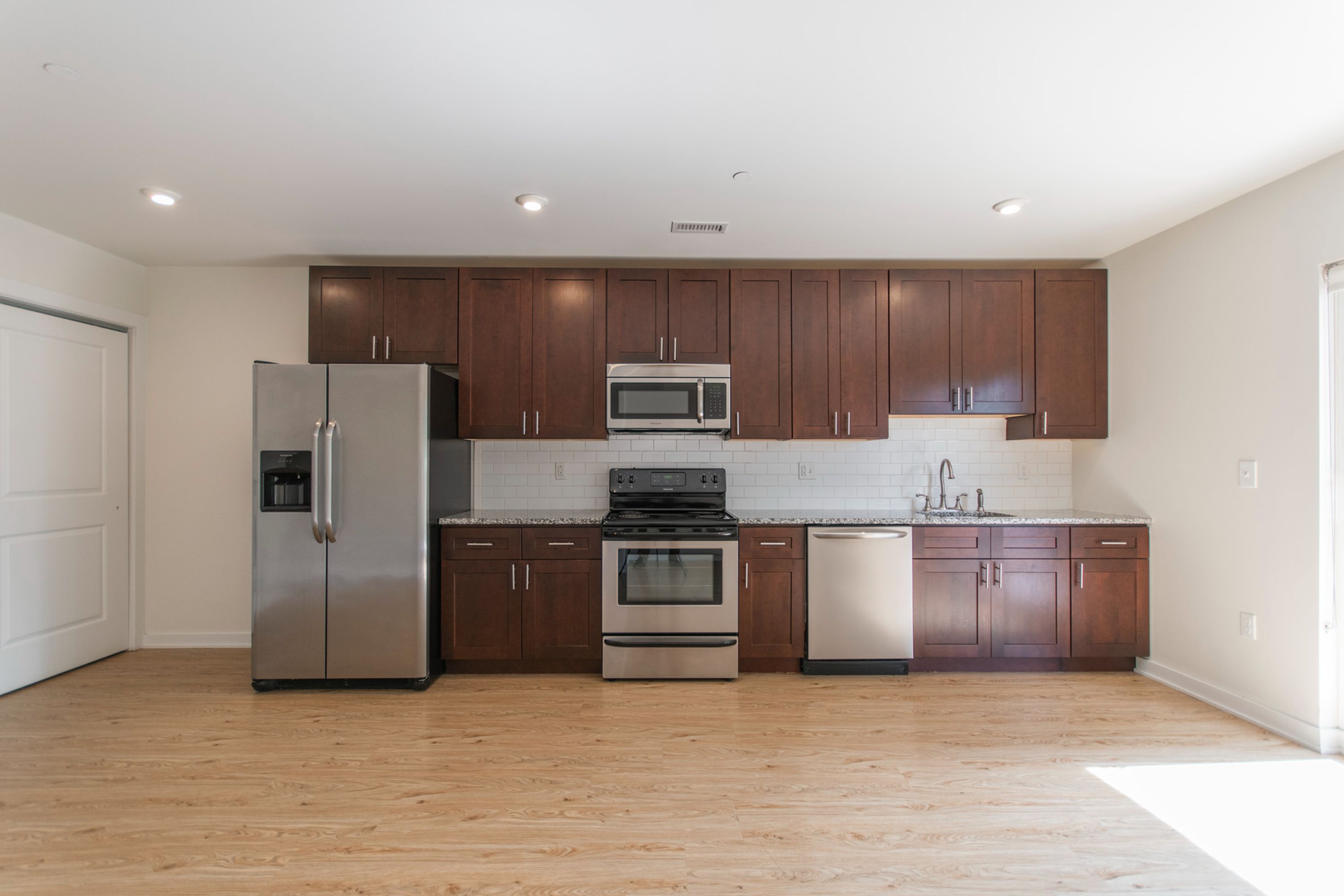 245-47 S 45TH ST Unit 2D