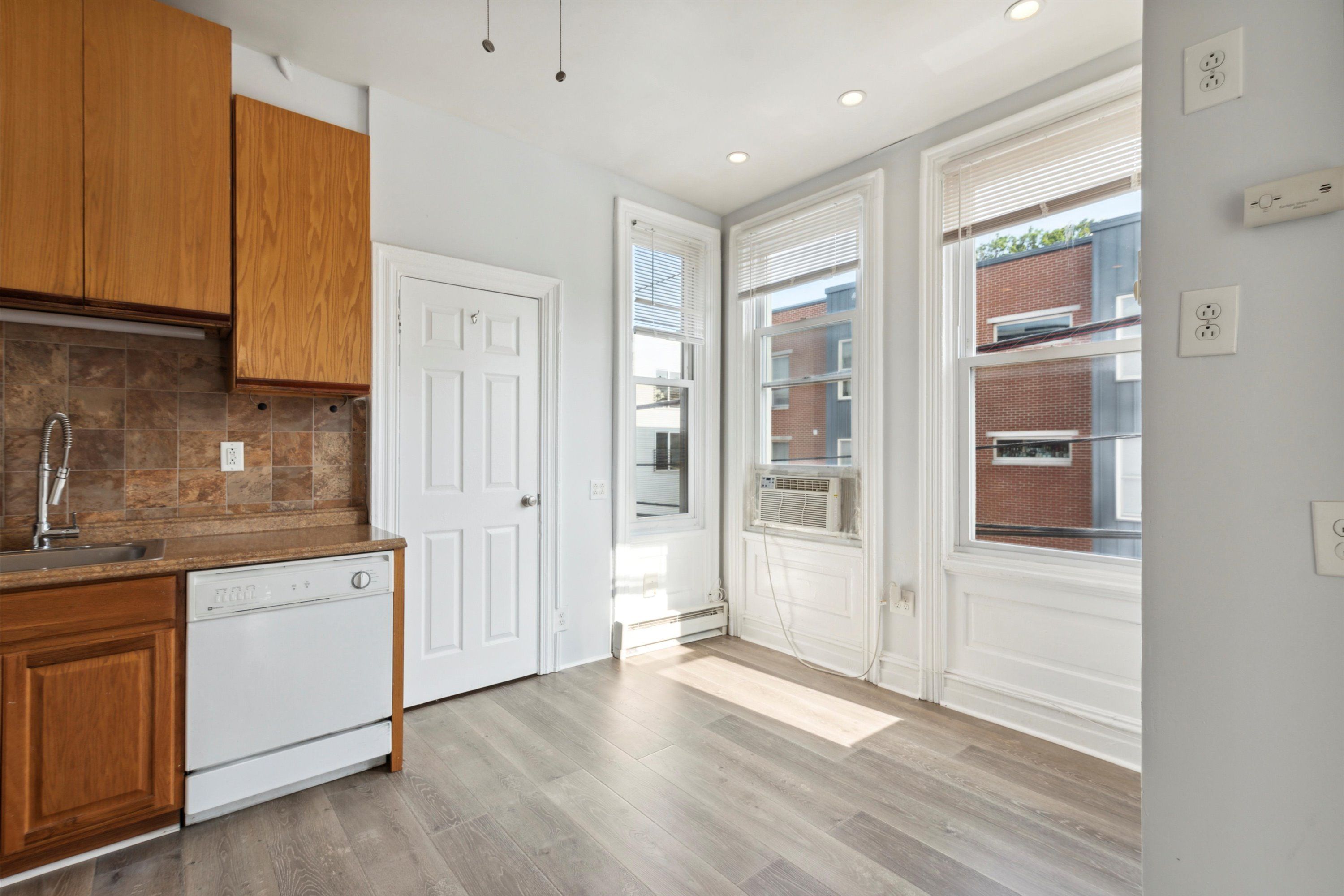 1746 N 16TH ST Unit 2F
