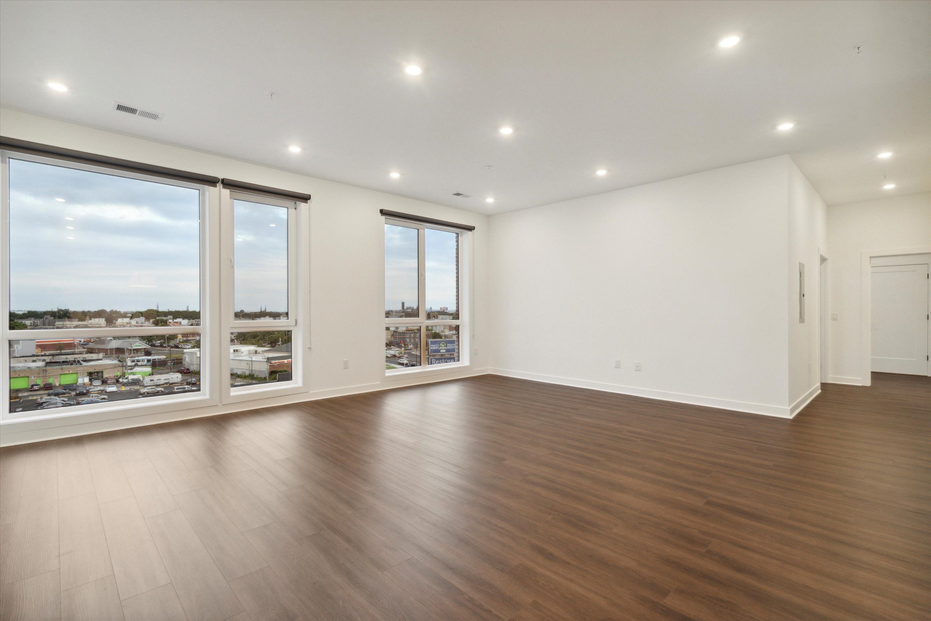 2636 E YORK ST Unit 605