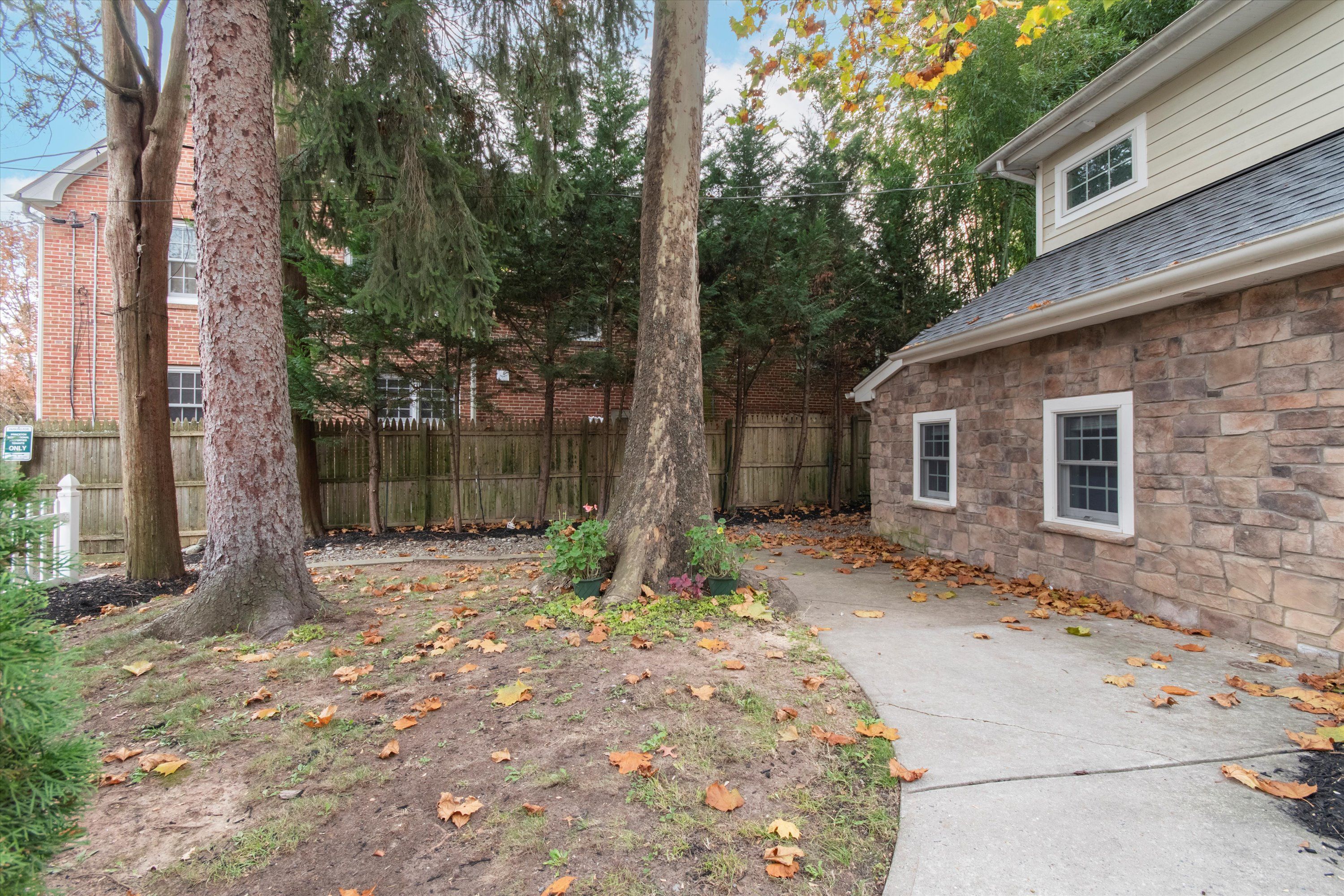 3 Princeton Ave